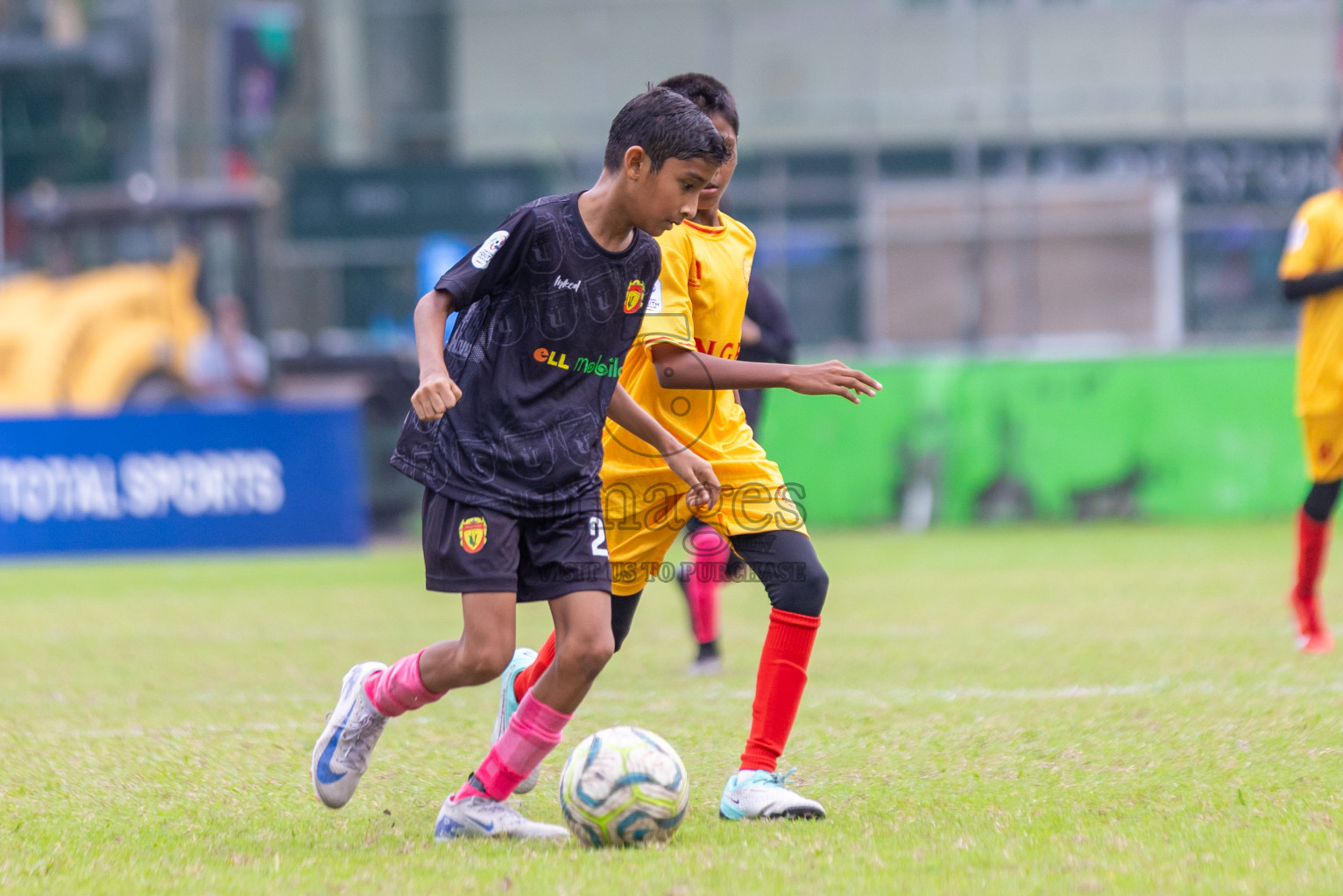 United Victory vs Victory Sports Club  (U12) in Day 5 of Dhivehi Youth League 2024 held at Henveiru Stadium on Friday 29th November 2024. Photos: Shuu Abdul Sattar/ Images.mv