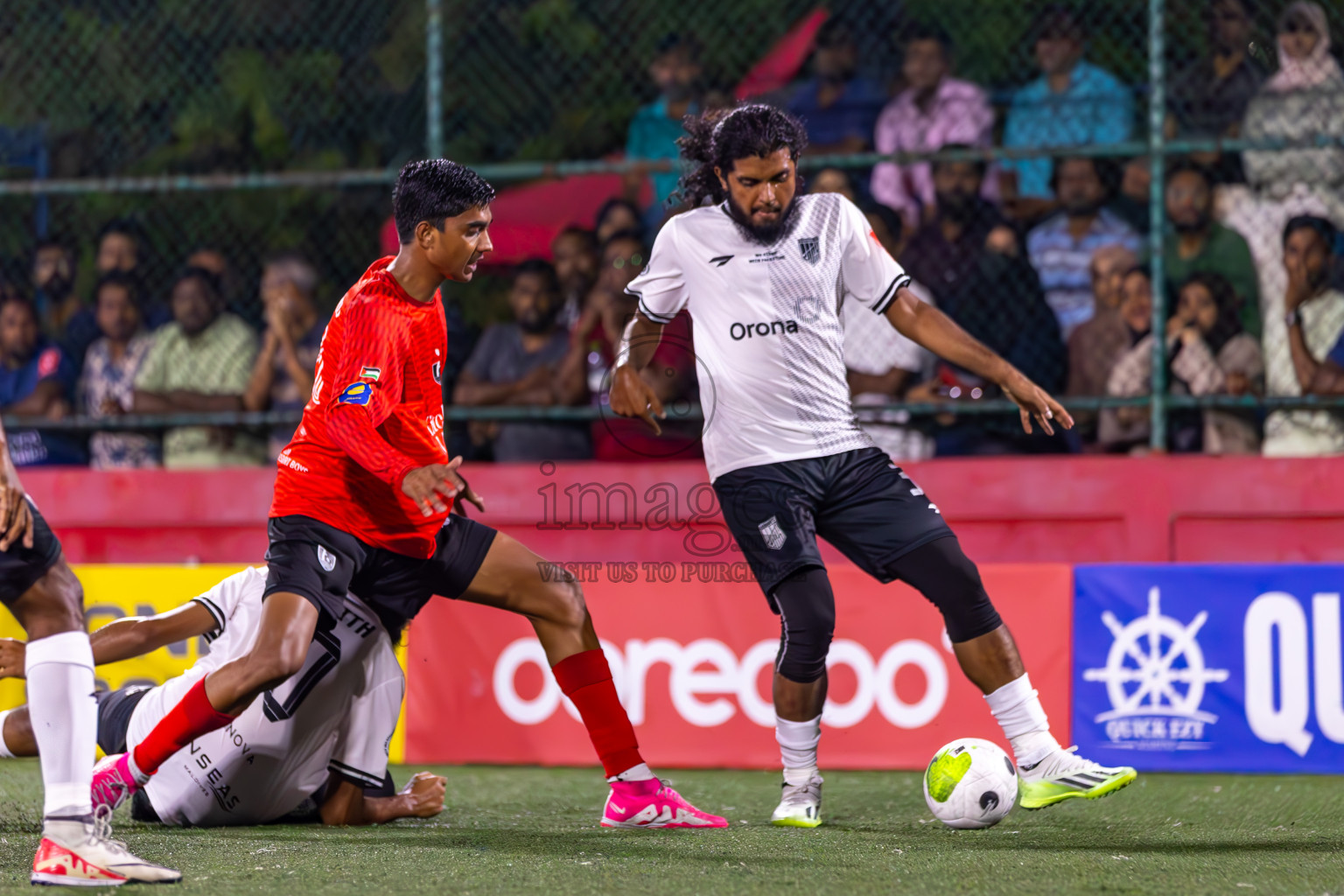 Sh Lhaimagu vs Sh Kanditheemu in Day 16 of Golden Futsal Challenge 2024 was held on Tuesday, 30th January 2024, in Hulhumale', Maldives
Photos: Ismail Thoriq / images.mv