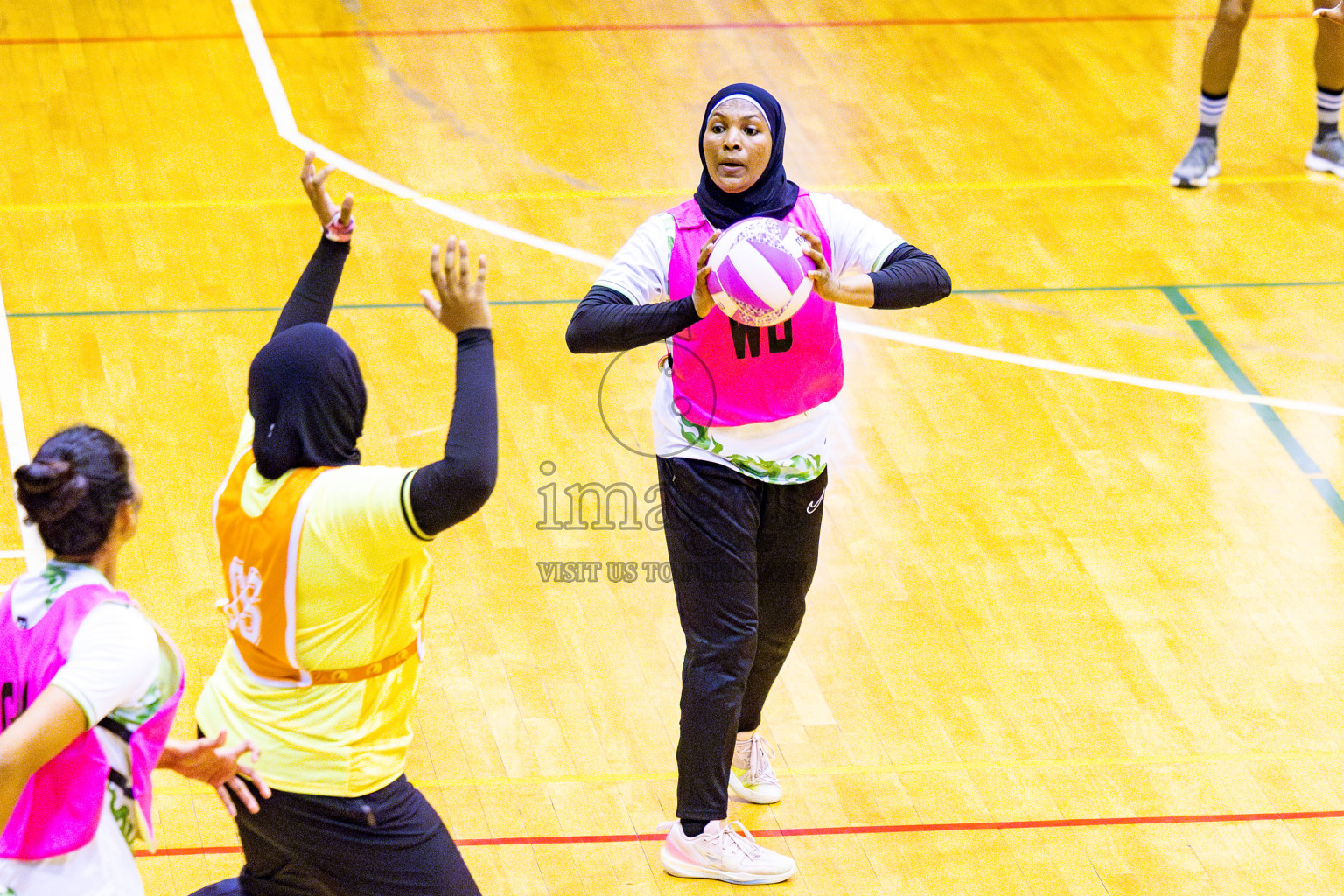KYRC vs Sports Club Shining Star in Day 10 of National Netball Tournament 2025 held in Social Center at Male', Maldives on Tuesday, 27th May 2025. Photos: Nausham Waheed / images.mv