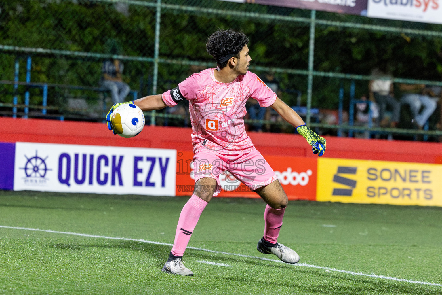 F Bilehdhoo VS F Feeali in Day 21 of Golden Futsal Challenge 2025 was held on Saturday, 25 January 2025, in Hulhumale', Maldives. 
Photos: Hassan Simah / images.mv