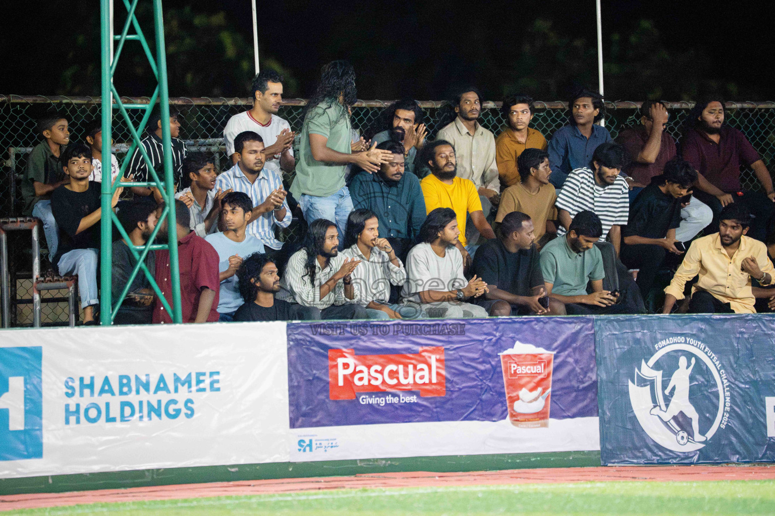 Foemathi VS Kanmathi SC in Day 2 - Fonadhoo Youth Futsal Challenge 2025 held in Fonadhoo Futsal Stadium, L. Fonadhoo, Maldives on Monday, 27th October 2025 Photos: Arif Rasheed / images.mv