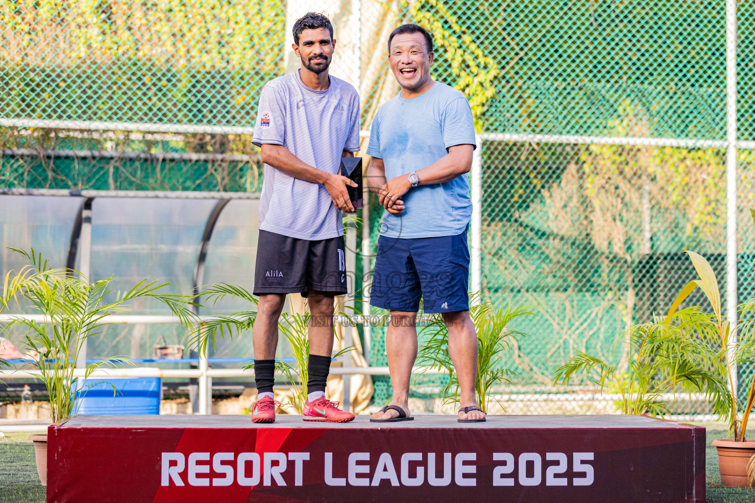 Resort League 2025 Raa Zone - Final Match
Joali vs kothaifaru in Resort League 2025 (Raa Zone) was held on Thursday, 21th august 2025 in JOALI Maldives Resort, Raa Atoll, Maldives. Photos: Areef Adam / images.mv