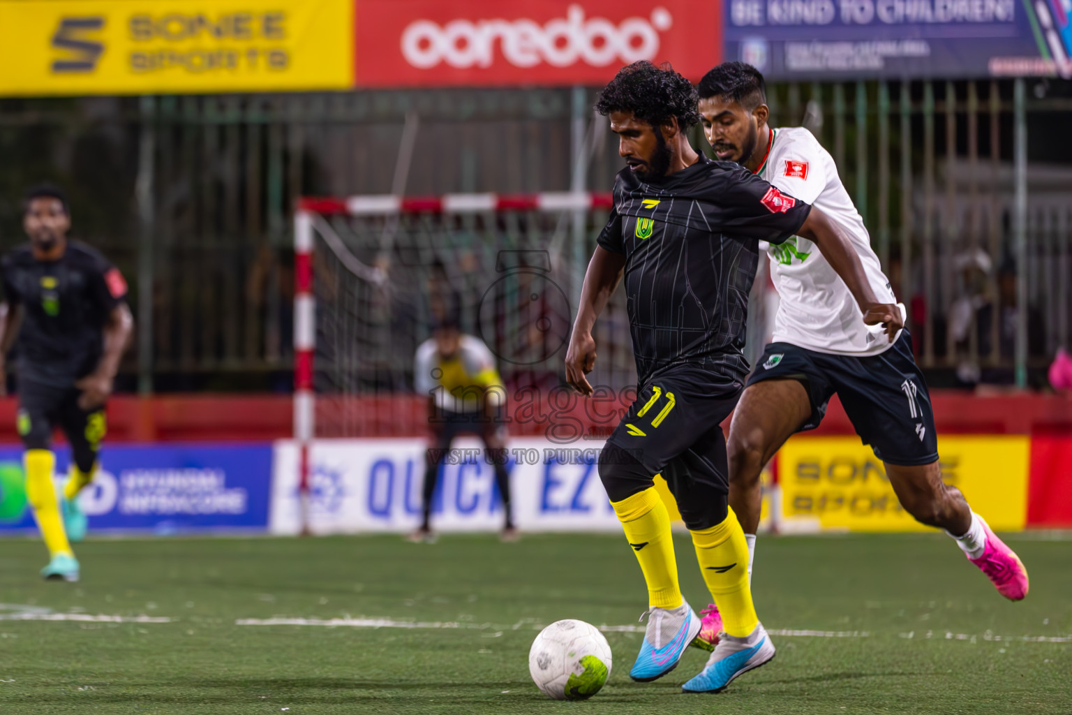 HDh Finey vs HDh Vaikaradhoo in Day 10 of Golden Futsal Challenge 2024 was held on Tuesday, 23rd January 2024, in Hulhumale', Maldives
Photos: Ismail Thoriq / images.mv