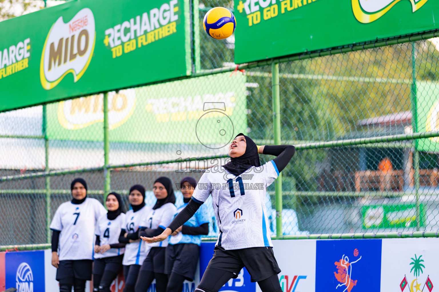 Villigili Z. Jamihyya vs Raajje Volley Club in Semi Finals of Milo National Junior Volleyball Championship 2025 Day 5 was held on Friday, 28th November 2025 at Ekuveni Turf Court Male', Maldives. Photos: Areef Adam / images.mv