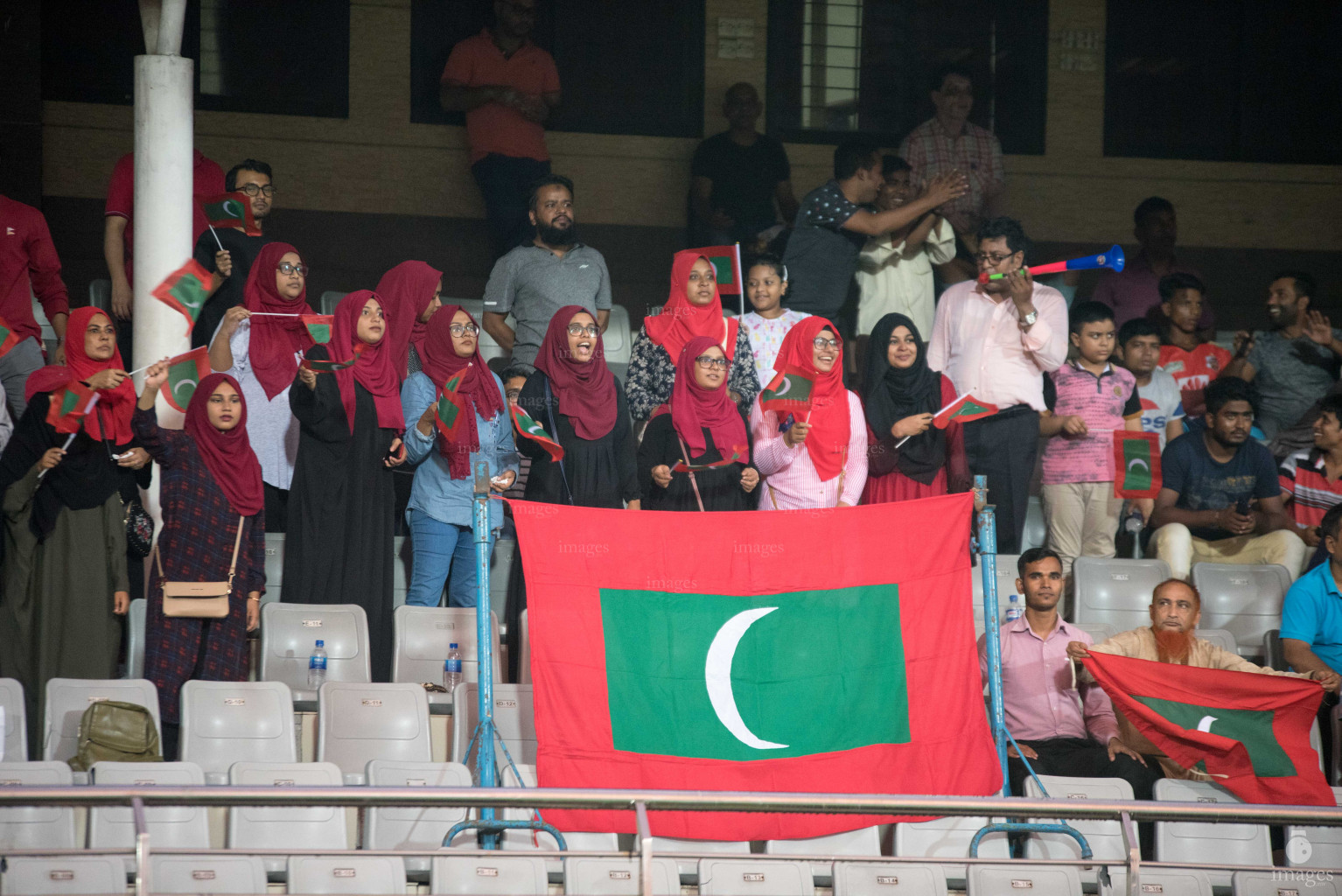 epal vs Maldives in SAFF Suzuki Cup 2018 semifinals in Dhaka, Bangladesh, Wednesdayepal vs Maldives in SAFF Suzuki Cup 2018 semifinals in Dhaka, Bangladesh, Wednesday, September 12, 2018. (Images.mv Photo/, September 12, 2018. (Images.mv Photo/Ismail Thoriq)