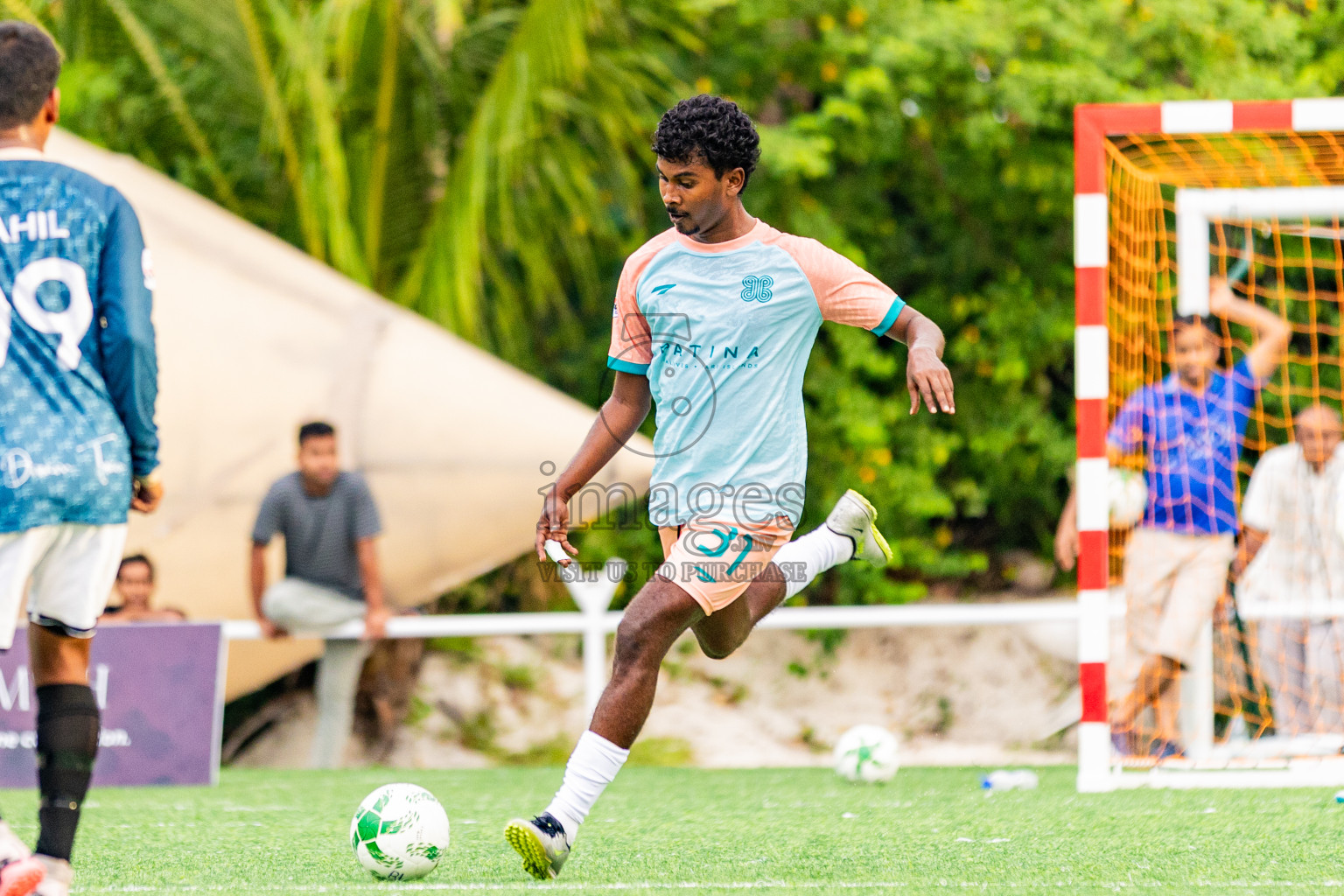 Huvafen Fushi vs Patina in Resort League 2025 (North Male Zone) day 8 was held on Wednesday, 10th September 2025 in One And Only Reethi Rah Maldives Resort, Photos: Areef Adam / images.mv