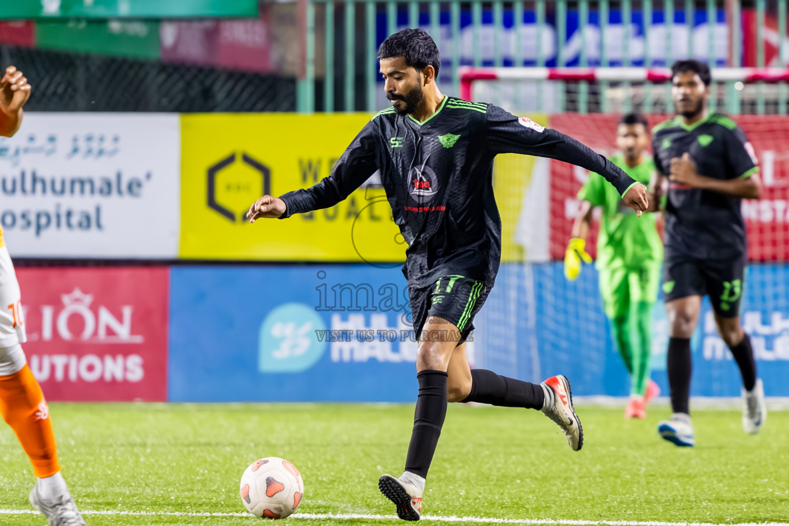 Dhiraagu vs AVSEC in Day 6 of Club Maldives Cup 2025 was held in Rehendhi Futsal Ground, Hulhumale', Maldives on Saturday, 4th October 2025. Photos: Nausham Waheed / images.mv