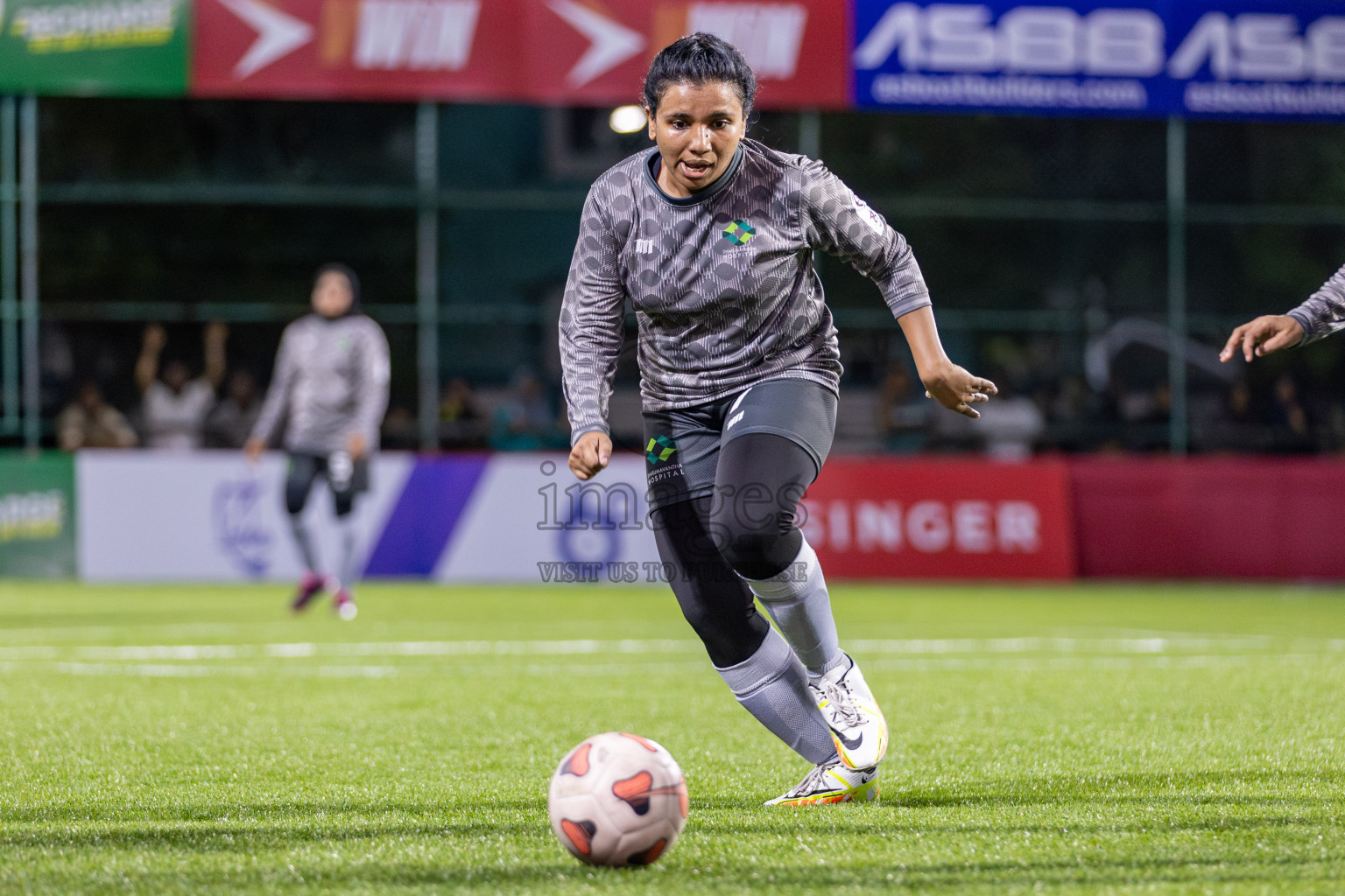 Team Dharumavantha vs Team Badhahi in Eighteen Thirty Classic of Club Maldives Cup 2025 held in Rehendi Futsal Ground, Hulhumale', Maldives on Thursday, 4th September 2025. Photos: Yasna Ahmed / images.mv