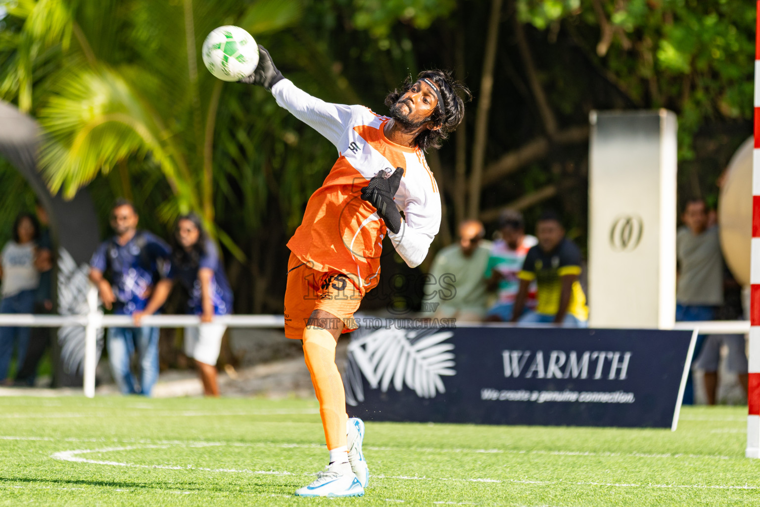 Hilton Amingiri vs Varu by Atmosphere in Resort League 2025 (North Male Zone) day 4 was held on Saturday, 6th September 2025 in One And Only Reethi Rah Maldives Resort, Photos: Areef Adam / images.mv