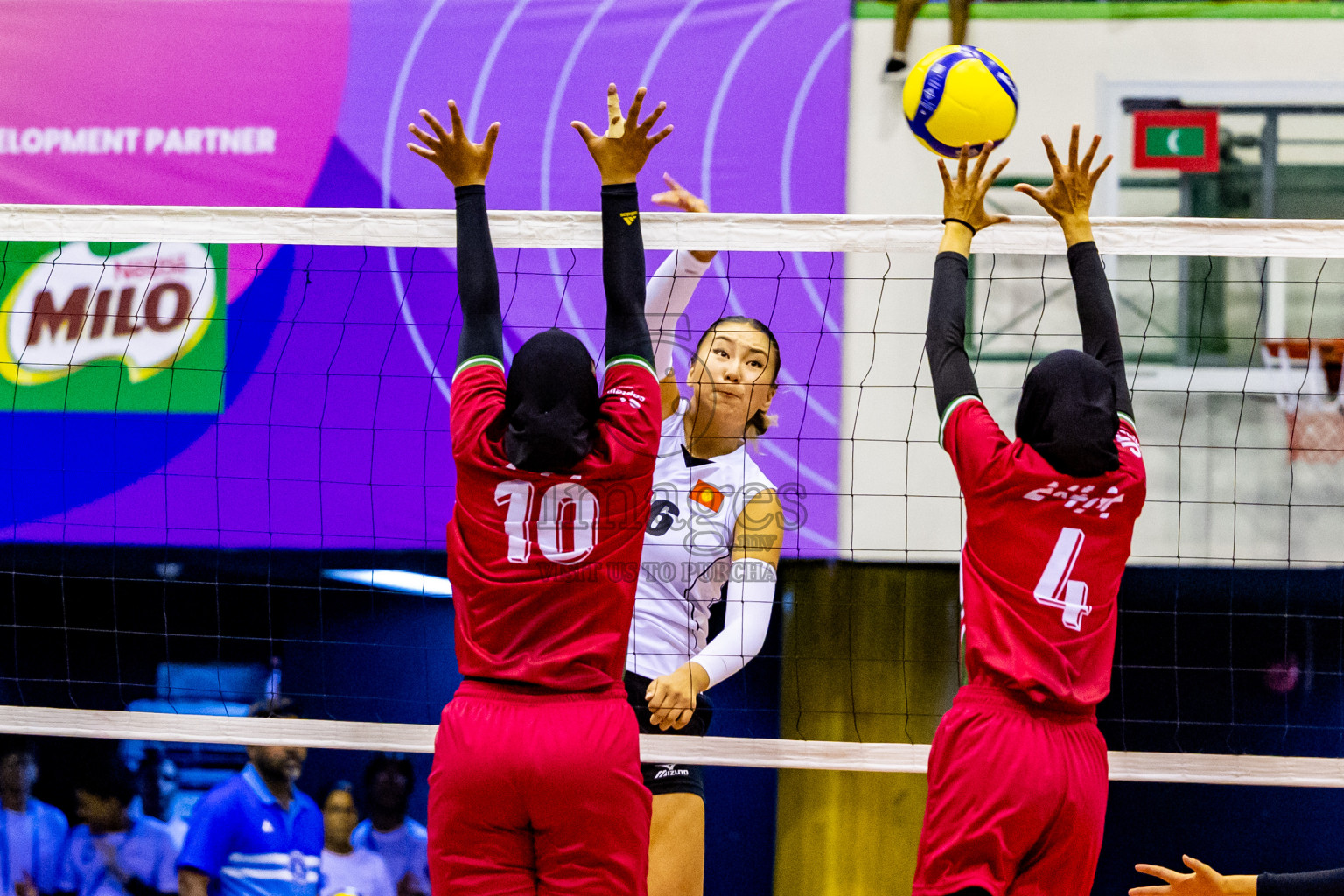 Final of CAVA Woman's Volleyball Challenge Cup 2024 was held in Social Center, Male', Maldives on Wednesday, 11th September 2024. Photos: Nausham Waheed / images.mv