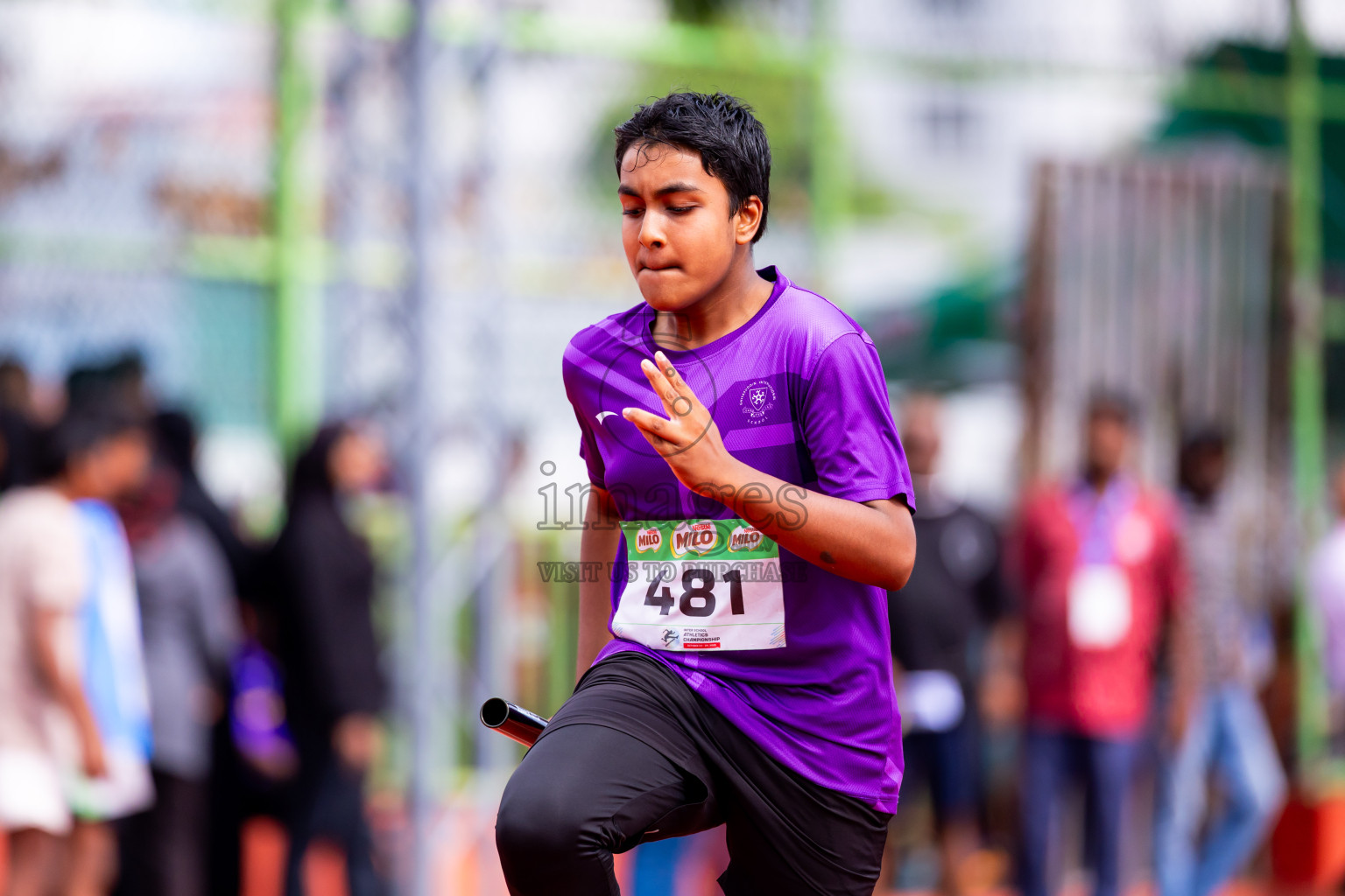 Day 6 of Inter-school Athletics Championship 2025 held in Ekuveni Synthetic Track, Male', Maldives on Sunday, 12th October 2025. Photos by: Nausham Waheed / Images.mv