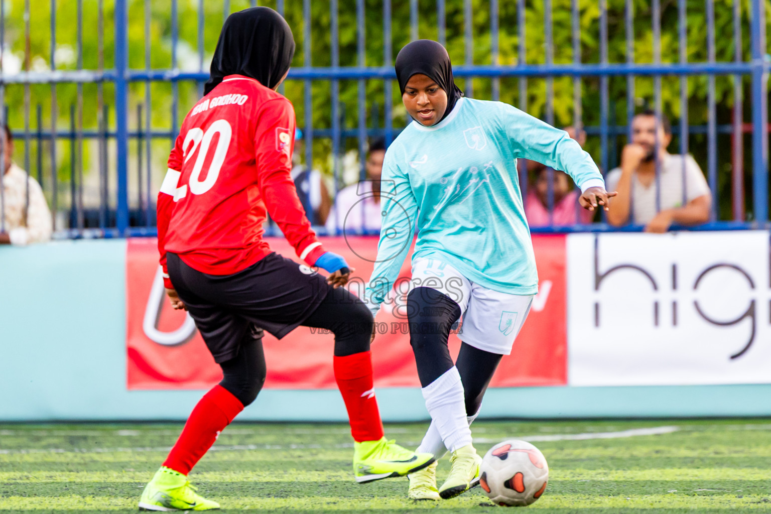 Dhonfan vs Goidhoo in Day 3 of Better in Baa Futsal Fiesta 2025 Woman's division held in B. Eydhafushi, Maldives on Friday, 7th November 2025. Photos: Nausham Waheed / images.mv
