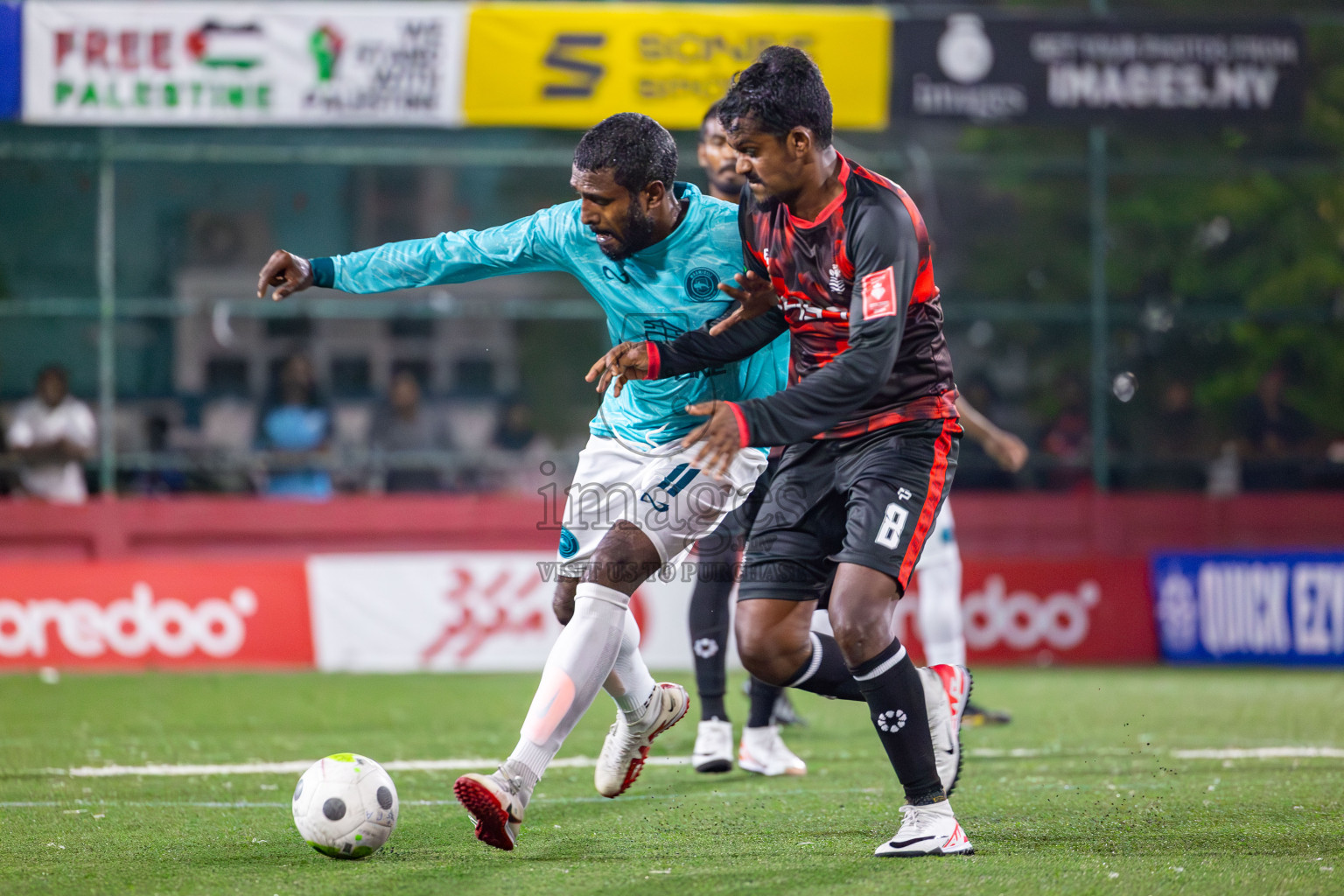 AA Mathiveri vs ADh Maamigili on Day 34 of Golden Futsal Challenge 2024 was held on Monday, 19th February 2024, in Hulhumale', Maldives
Photos: Mohamed Mahfooz Moosa / images.mv