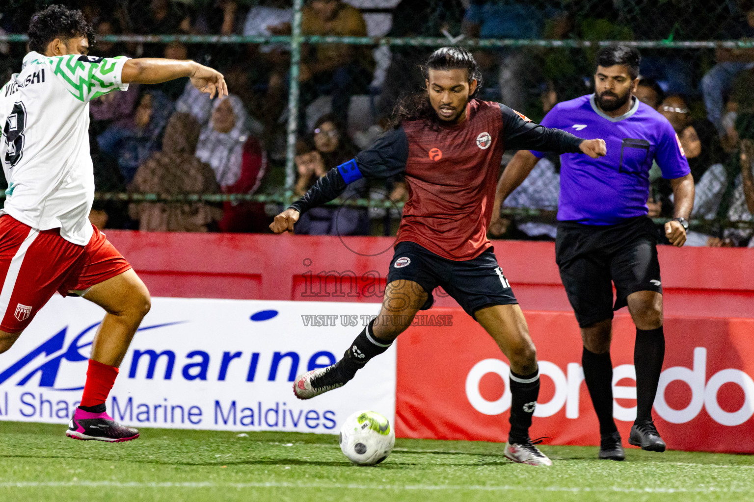 Th.Omadhoo VS Th.Vilufushi in Day 11 of Golden Futsal Challenge 2024 was held on Thursday, 25th January 2024, in Hulhumale', Maldives
Photos: Nausham Waheed / images.mv