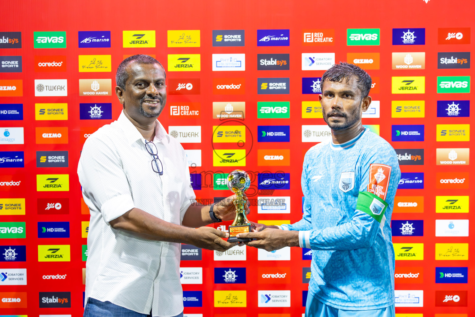 HA Dhidhdhoo vs HA Maarandhoo in Haa Alifu Atoll Semi Final on Day 23 of Golden Futsal Challenge 2025 was held on Monday , 27th January 2025, in Hulhumale', Maldives.
Photos: Ismail Thoriq / images.mv