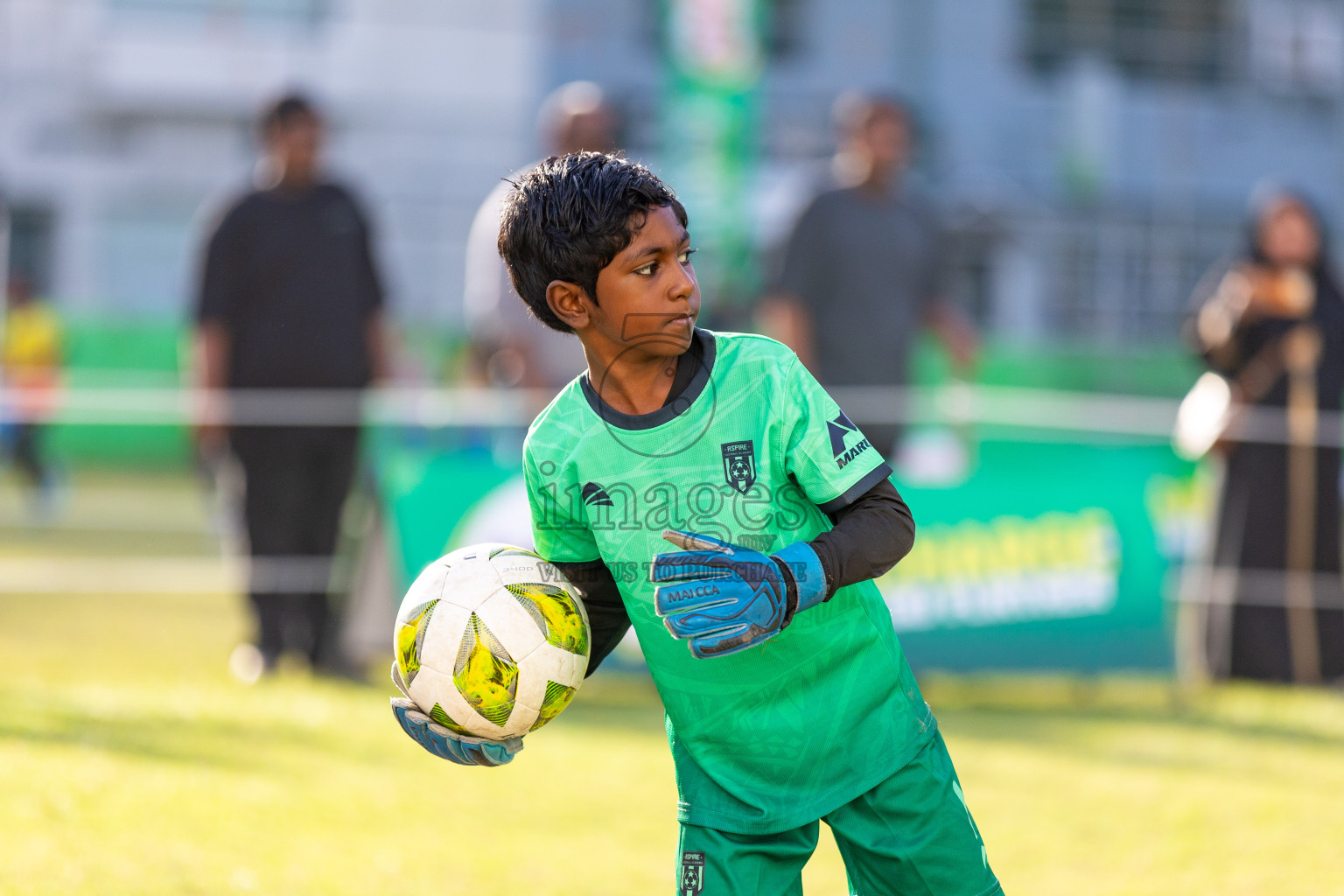 Day 2 of MILO Academy Championship 2025 was held on Friday, 14th February 2025 in Henveiru Stadium.
Photos: Mohamed Mahfooz Moosa / Images.mv
