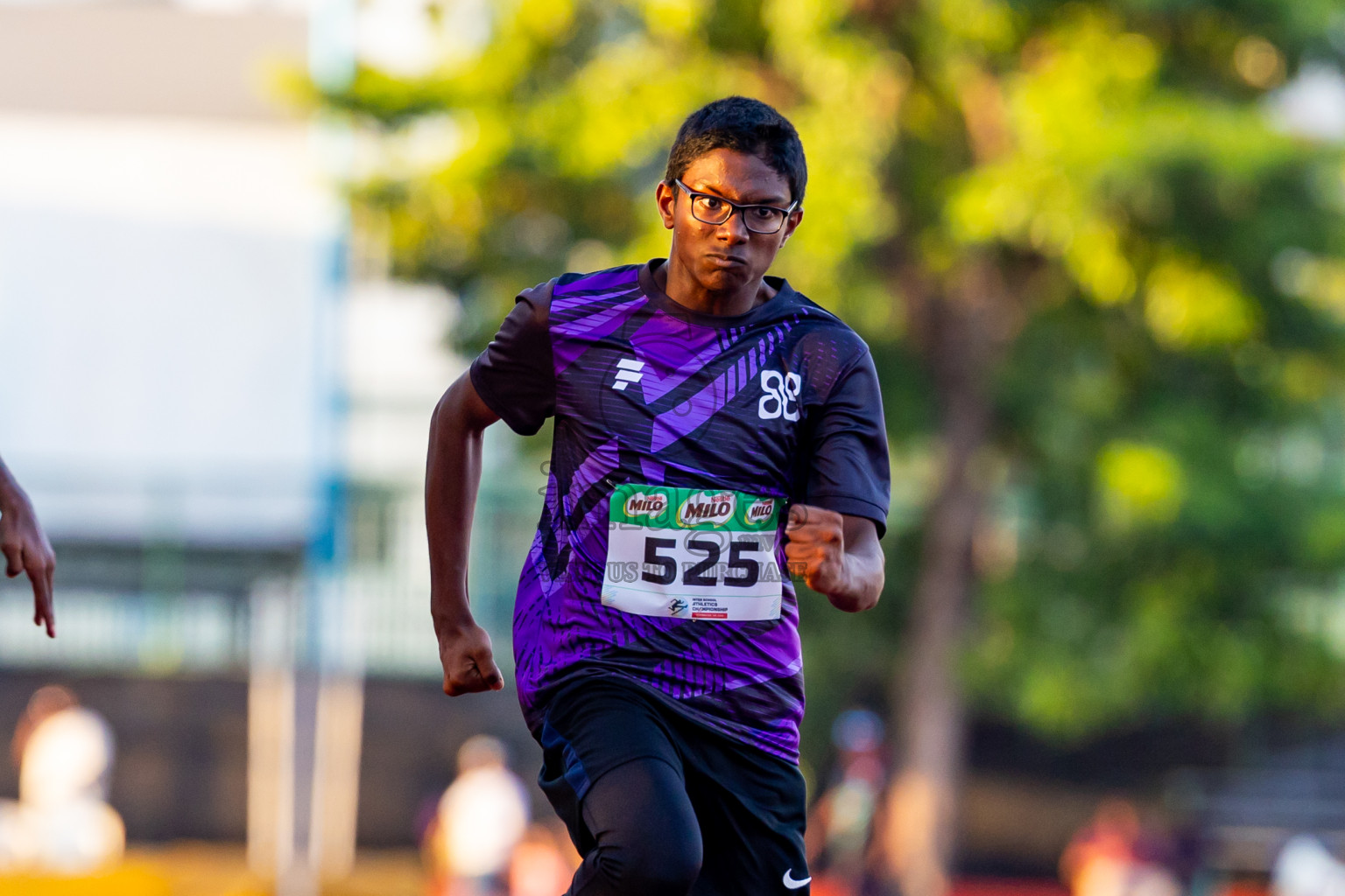 Day 2 of Inter-school Athletics Championship 2025 held in Ekuveni Synthetic Track, Male', Maldives on Tuesday, 07th October 2025. Photos by: Nausham Waheed / Images.mv
