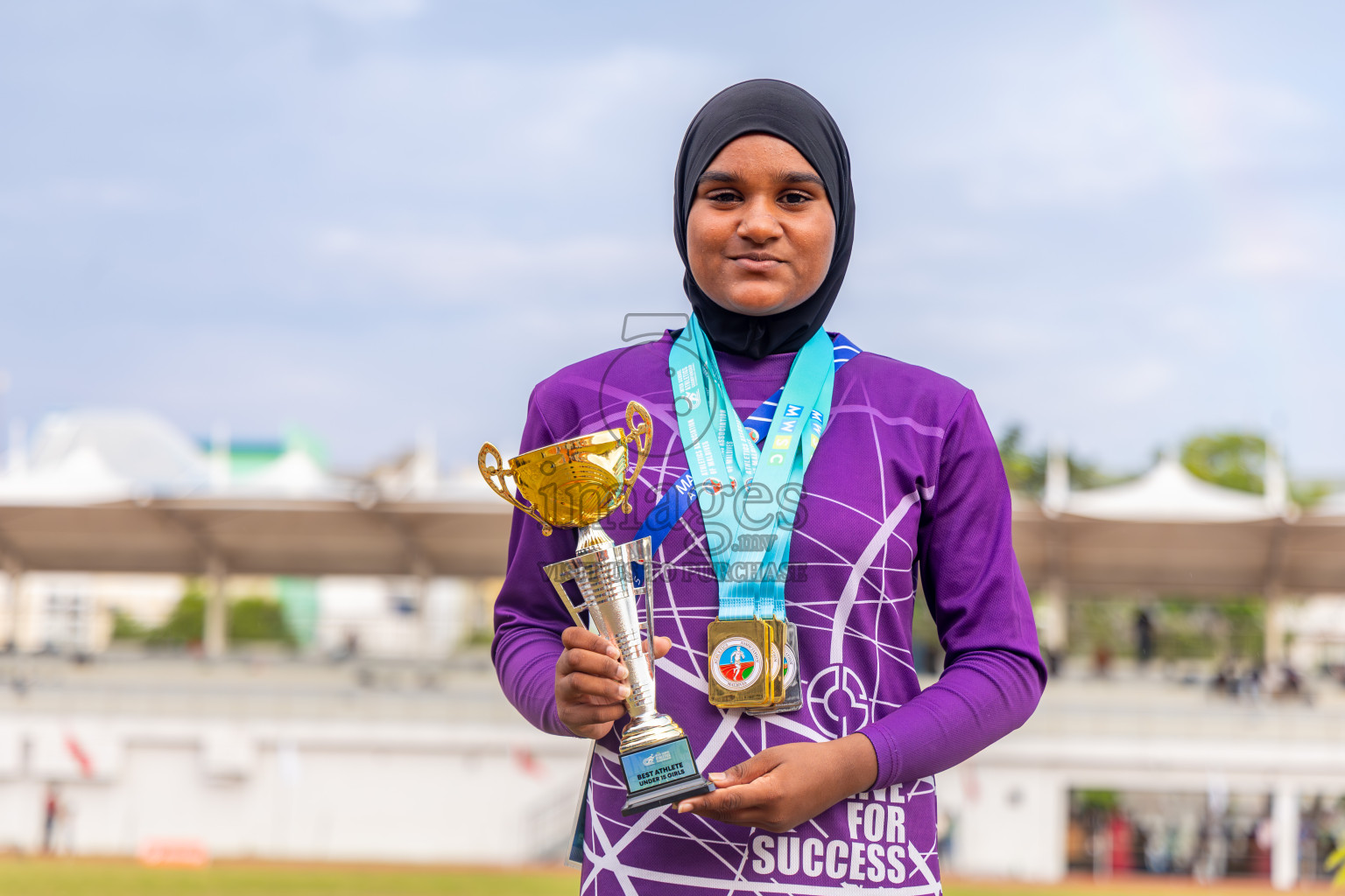 Day 6 of MWSC Interschool Athletics Championships 2024 held in Hulhumale Running Track, Hulhumale, Maldives on Thursday, 14th November 2024. Photos by: Ismail Thoriq / Images.mv