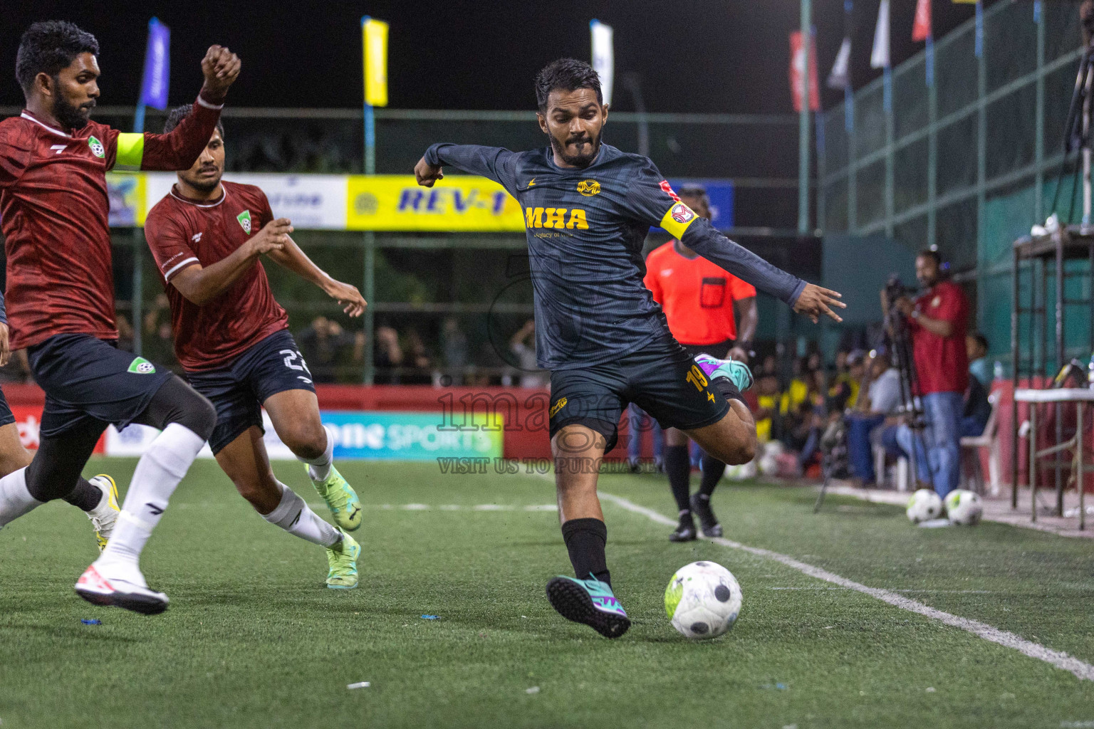 Sh Foakaidhoo vs Sh Maroshi in Day 5 of Golden Futsal Challenge 2024 was held on Friday, 19th January 2024, in Hulhumale', Maldives Photos: Nausham Waheed / images.mv