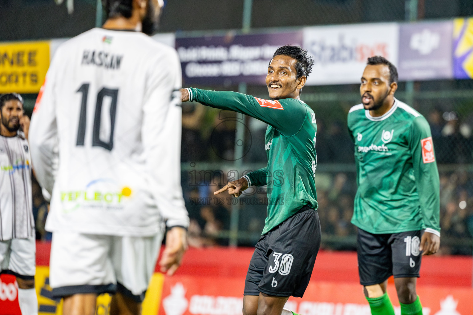 R. Dhuvaafaru VS N. Miladhoo in zone round on Day 32 of Golden Futsal Challenge 2025 was held on Wednesday , 5th February 2025, in Hulhumale', Maldives. 
Photos: Hassan Simah / images.mv