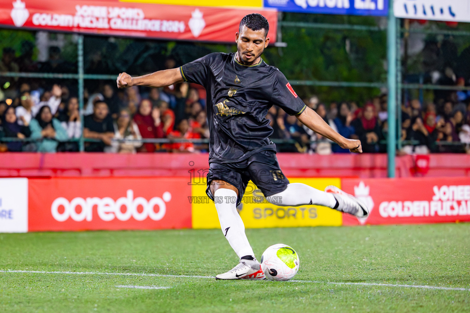 HDh Naavaidhoo vs HA Utheemu on Day 39 of Golden Futsal Challenge 2024 was held on Friday, 23rd February 2024, in Hulhumale', Maldives 
Photos: Mohamed Mahfooz Moosa/ images.mv