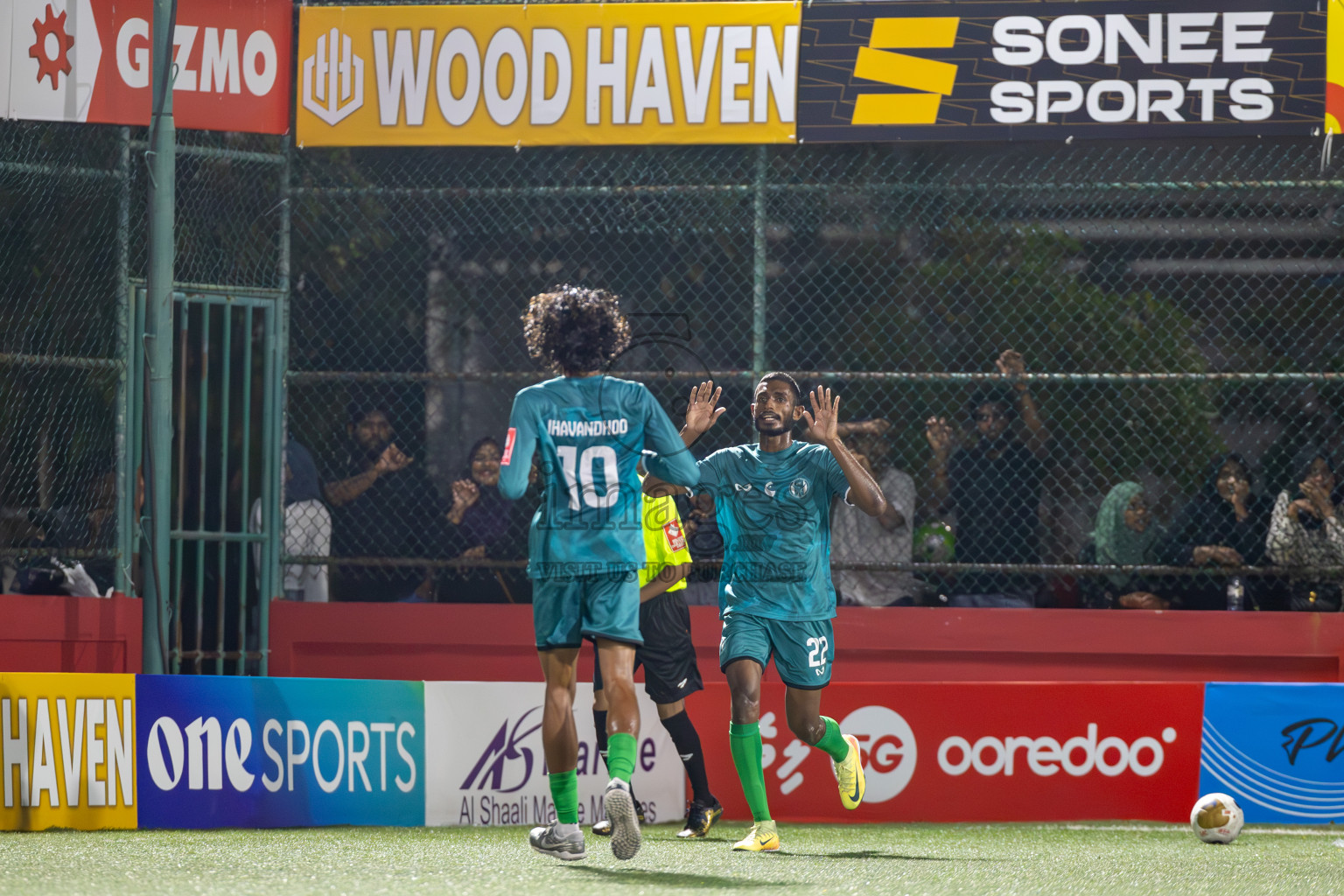 HA Ihavandhoo vs HA Muraidhoo in Day 5 of Golden Futsal Challenge 2025 on Thursday, 9th January 2025, in Hulhumale', Maldives
Photos: Ismail Thoriq / images.mv
