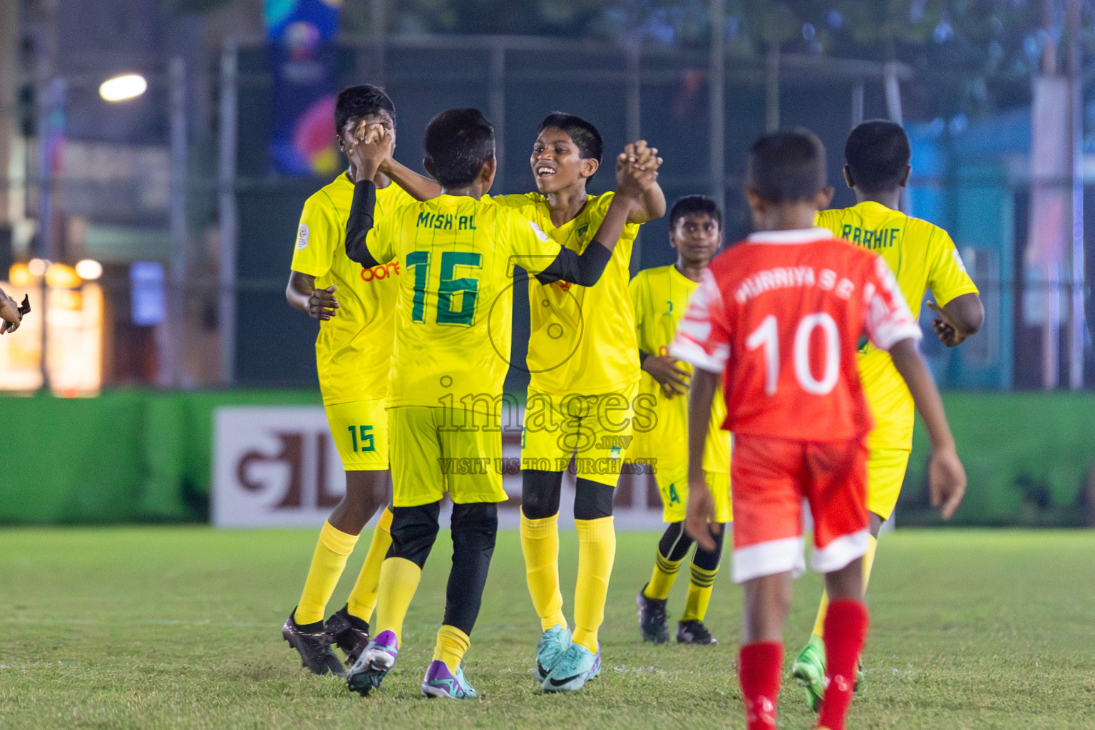 Maziya vs Hurriya (U12) in Day 4 of Dhivehi Youth League 2024 held at Henveiru Stadium on Thursday, 28th November 2024. Photos: Shuu Abdul Sattar/ Images.mv