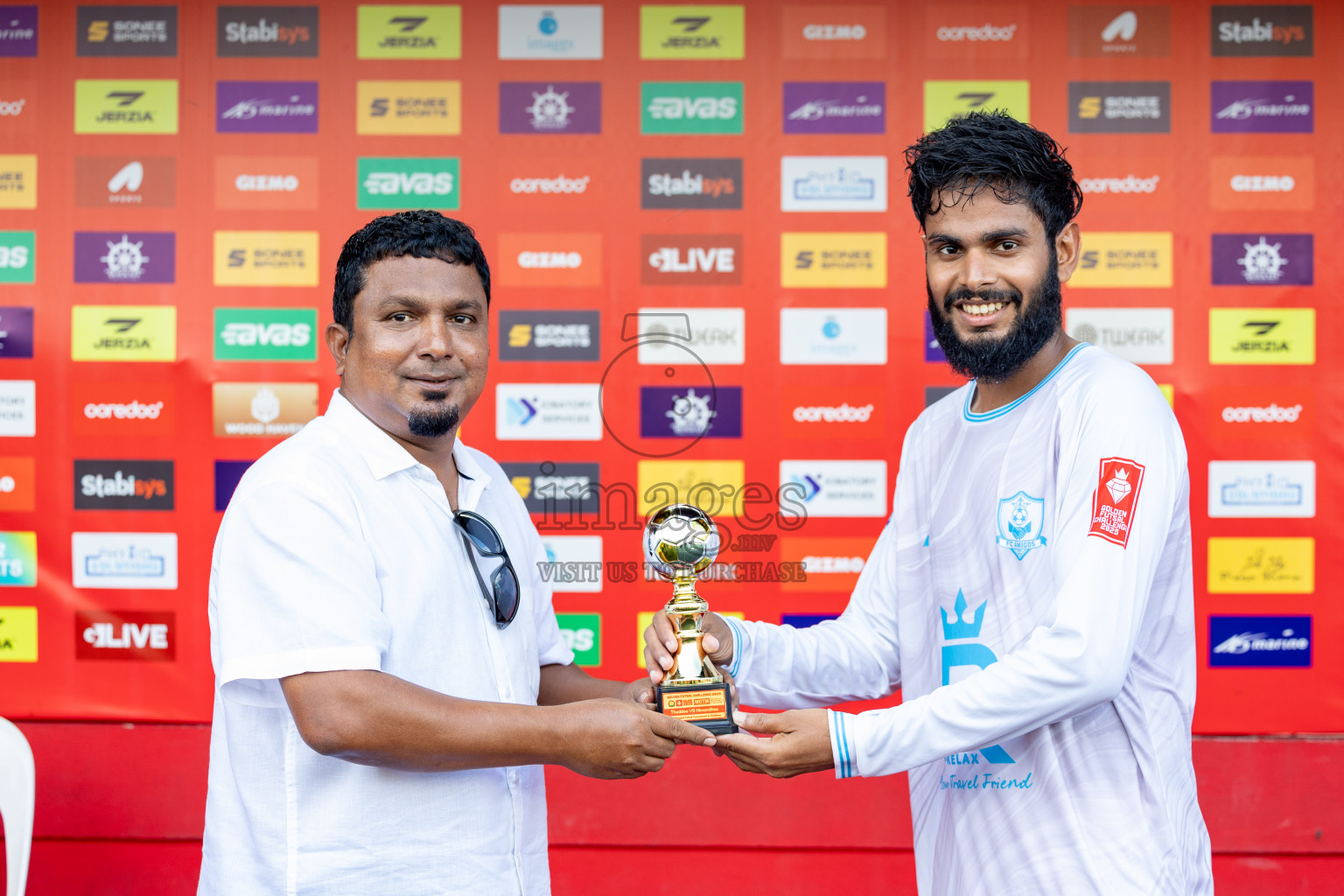 AA. Thoddoo VS AA. Himandhoo in Day 7 of Golden Futsal Challenge 2025 was held on Saturday, 11th January 2025, in Hulhumale', Maldives Photos: Hassan Simah / images.mv