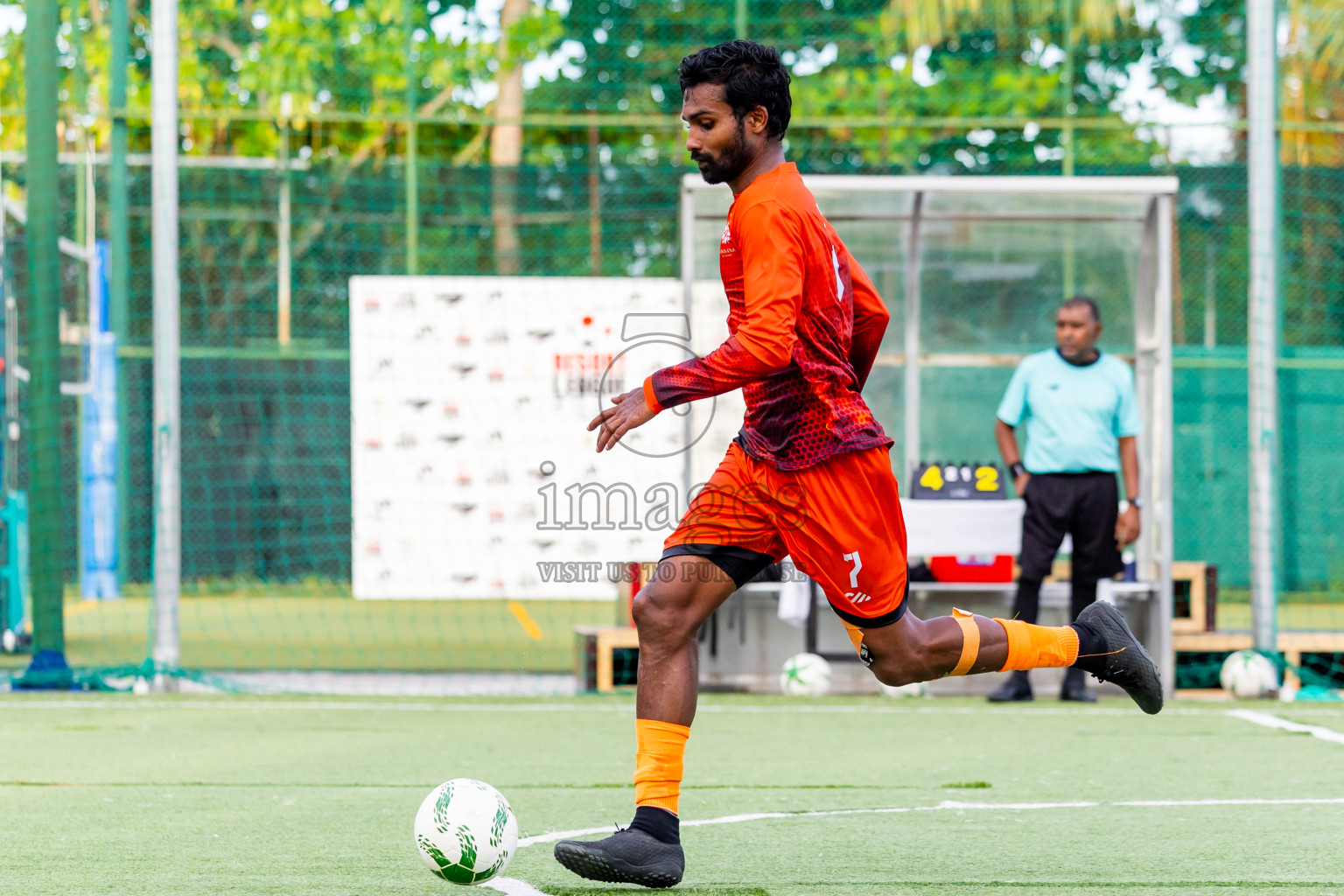 Ari Zone vs Dhaalu Zone in the Leg 1 of Resort Super League 2025 was held on Thursday, 3rd July 2025 in Conrad Maldives Rangali Island, Alif Dhaalu Atoll, Maldives. Photos: Nausham Waheed / images.mv