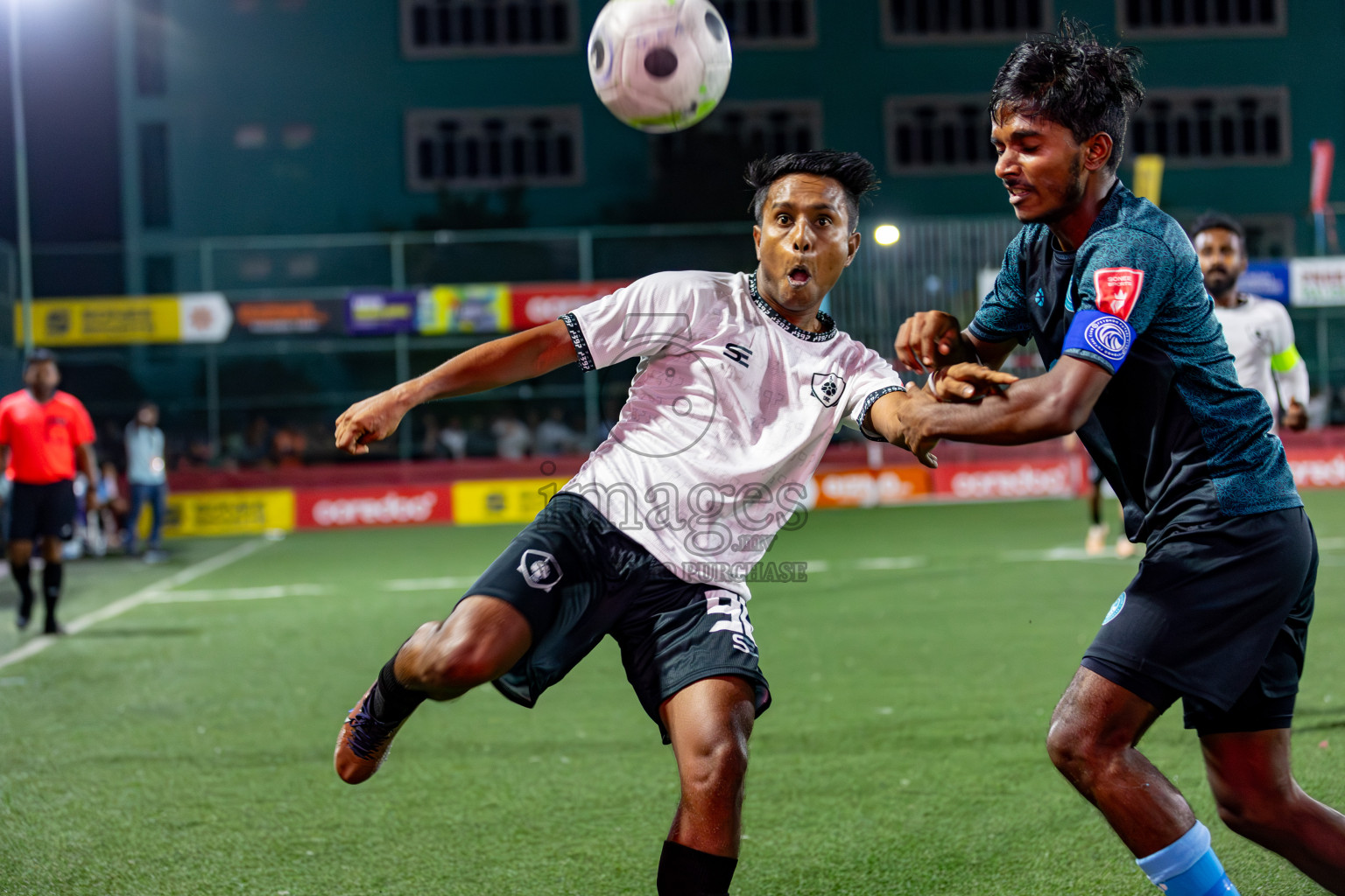 R. Dhuvaafaru VS Sh. Feydhoo on Day 33 of Golden Futsal Challenge 2024, held on Sunday, 18th February 2024, in Hulhumale', Maldives Photos: Hassan Simah / images.mv