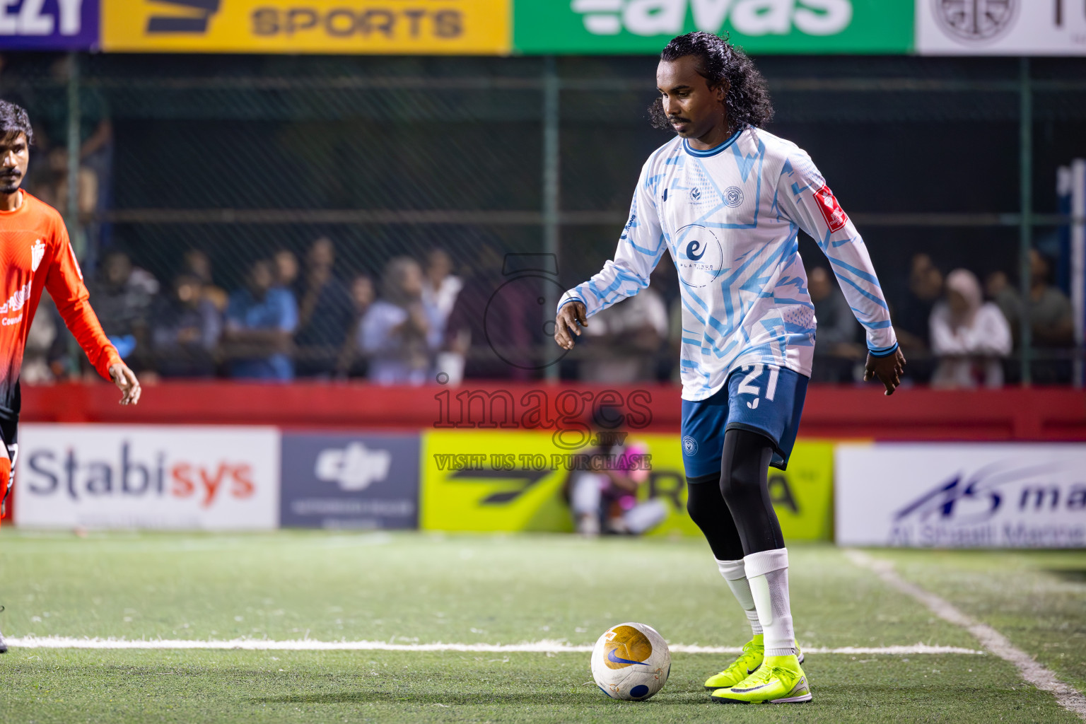 L Gan vs L Maabaidhoo in Day 14 of Golden Futsal Challenge 2025 was held on Saturday, 18th January 2025, in Hulhumale', Maldives. Photos: Ismail Thoriq / images.mv