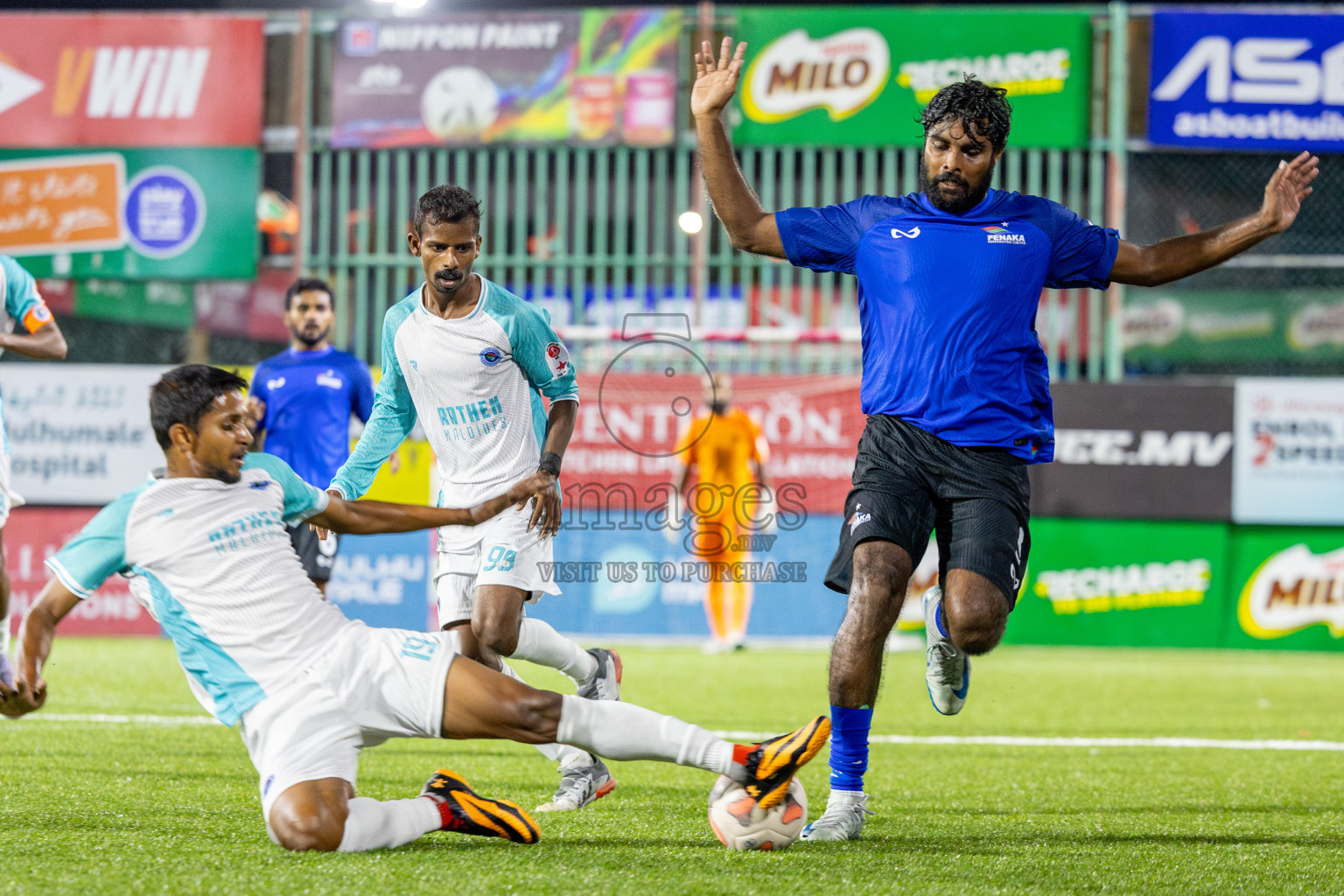 Fenaka vs Police Club in Day 14 of Club Maldives Cup 2025 was held in Rehendhi Futsal Ground, Hulhumale', Maldives on Tuesday, 14th October 2025. Photos: Ismail Thoriq / images.mv