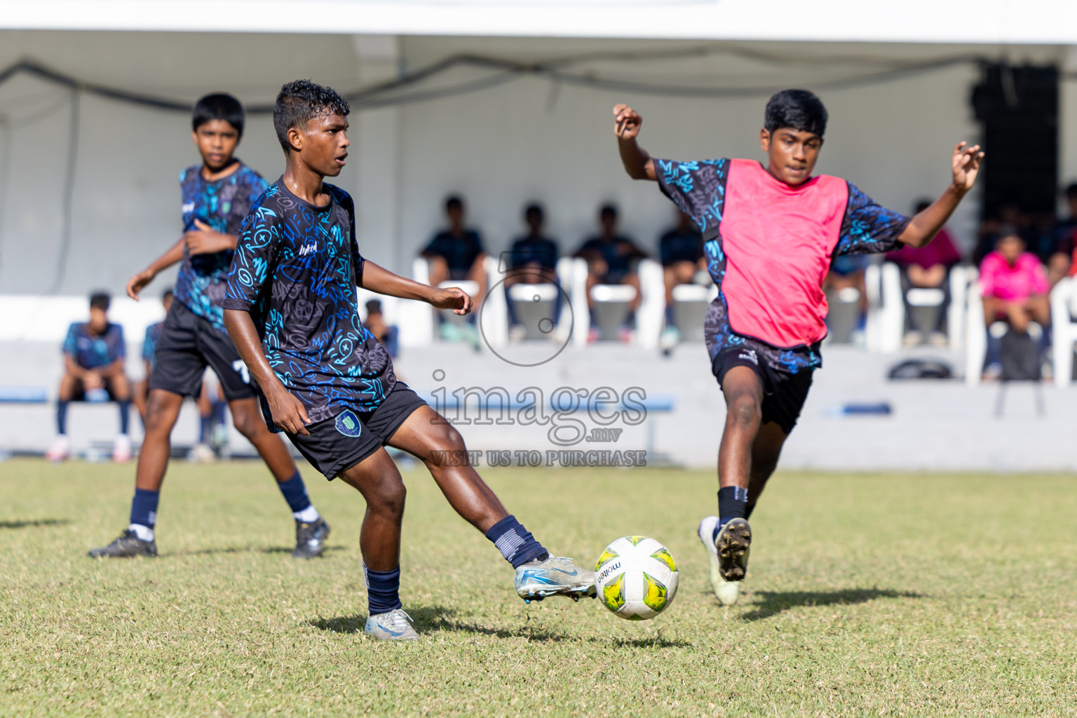 Day 4 of MILO Academy Championship 2024 (U-14) was held in Henveyru Stadium, Male', Maldives on Sunday, 3rd November 2024. 
Photos: Hassan Simah / Images.mv