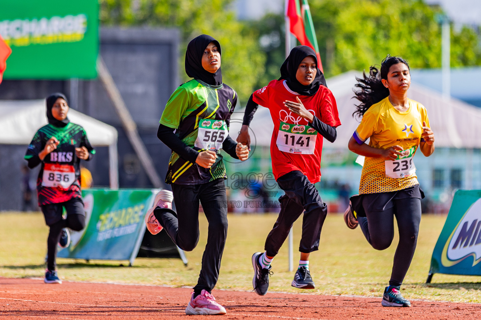 Day 3 of Inter-school Athletics Championship 2025 held in Ekuveni Synthetic Track, Male', Maldives on Wednesday, 08th October 2025. Photos by: Areef Adam / Images.mv