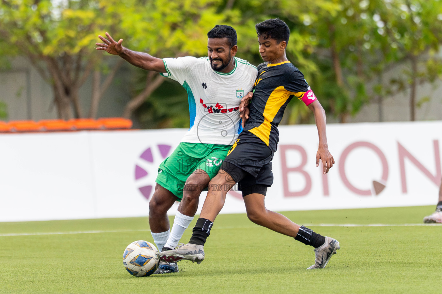Huss Songun FT VS Aajeelakah Eydhafushi FT in Day 4 of Eydhafushi Cup 2025 held in Eydhafushi Football Stadium at B. Eydhafushi, Maldives on Monday, 8th September 2025. Photos: Arif Rasheed / images.mv