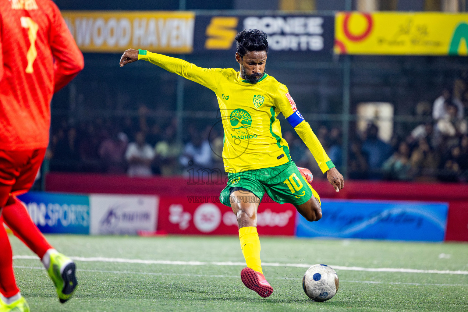 Gdh Vaadhoo vs GA Dhevvadhoo in zone round on Day 32 of Golden Futsal Challenge 2025 was held on Wednesday , 5th February 2025, in Hulhumale', Maldives. Photos: Nausham Waheed / images.mv