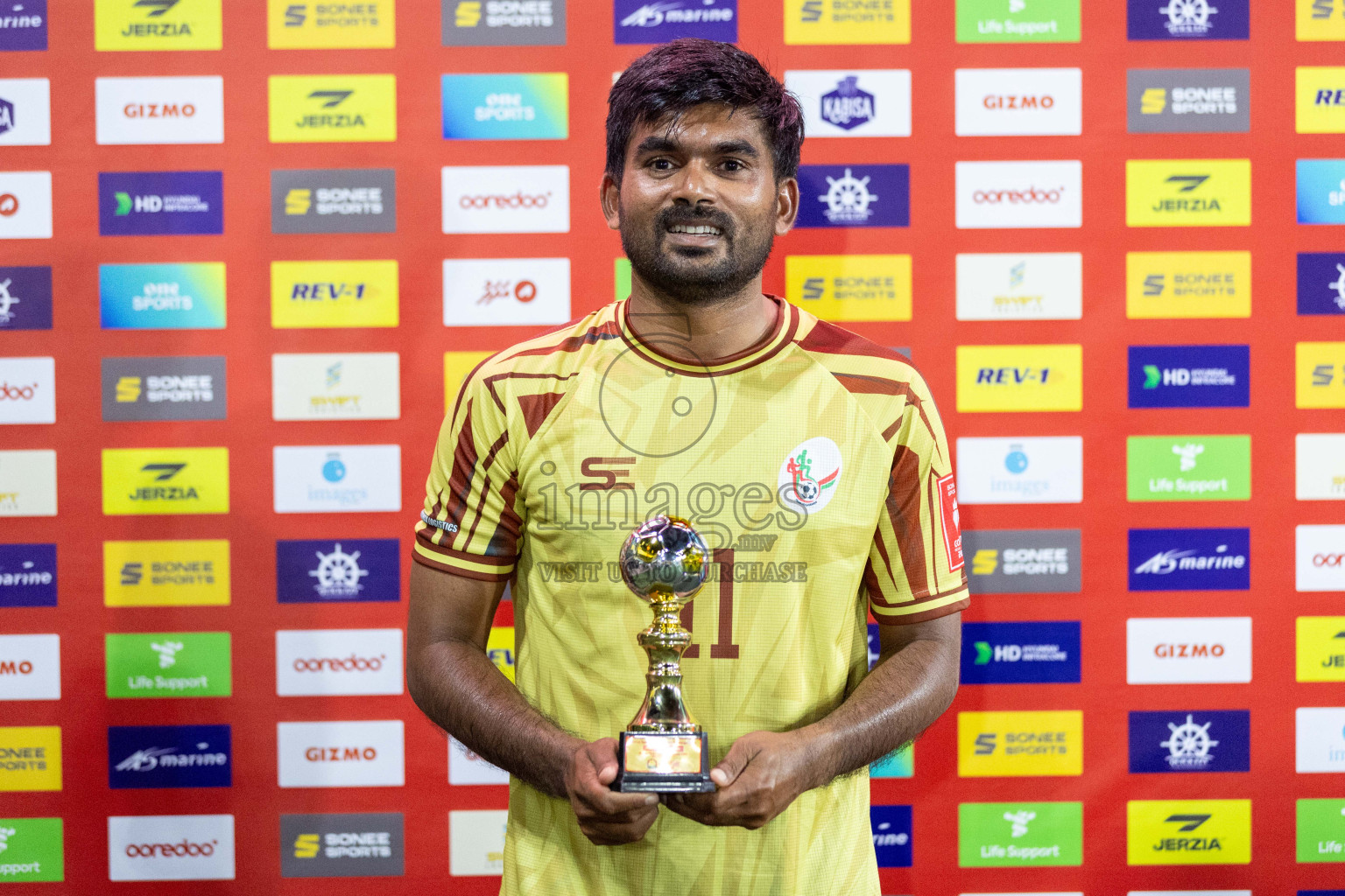 N Holhudhoo vs N Velidhoo in Day 7 of Golden Futsal Challenge 2024 was held on Saturday, 20th January 2024, in Hulhumale', Maldives Photos: Nausham Waheed / images.mv