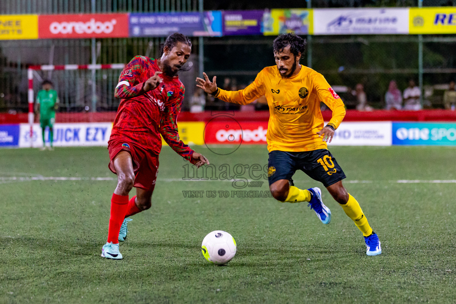 GDh. Thinadhoo  VS  GDh. Gadhdhoo in Day 17 of Golden Futsal Challenge 2024 was held on Wednesday, 31st January 2024, in Hulhumale', Maldives Photos: Hassan Simah / images.mv