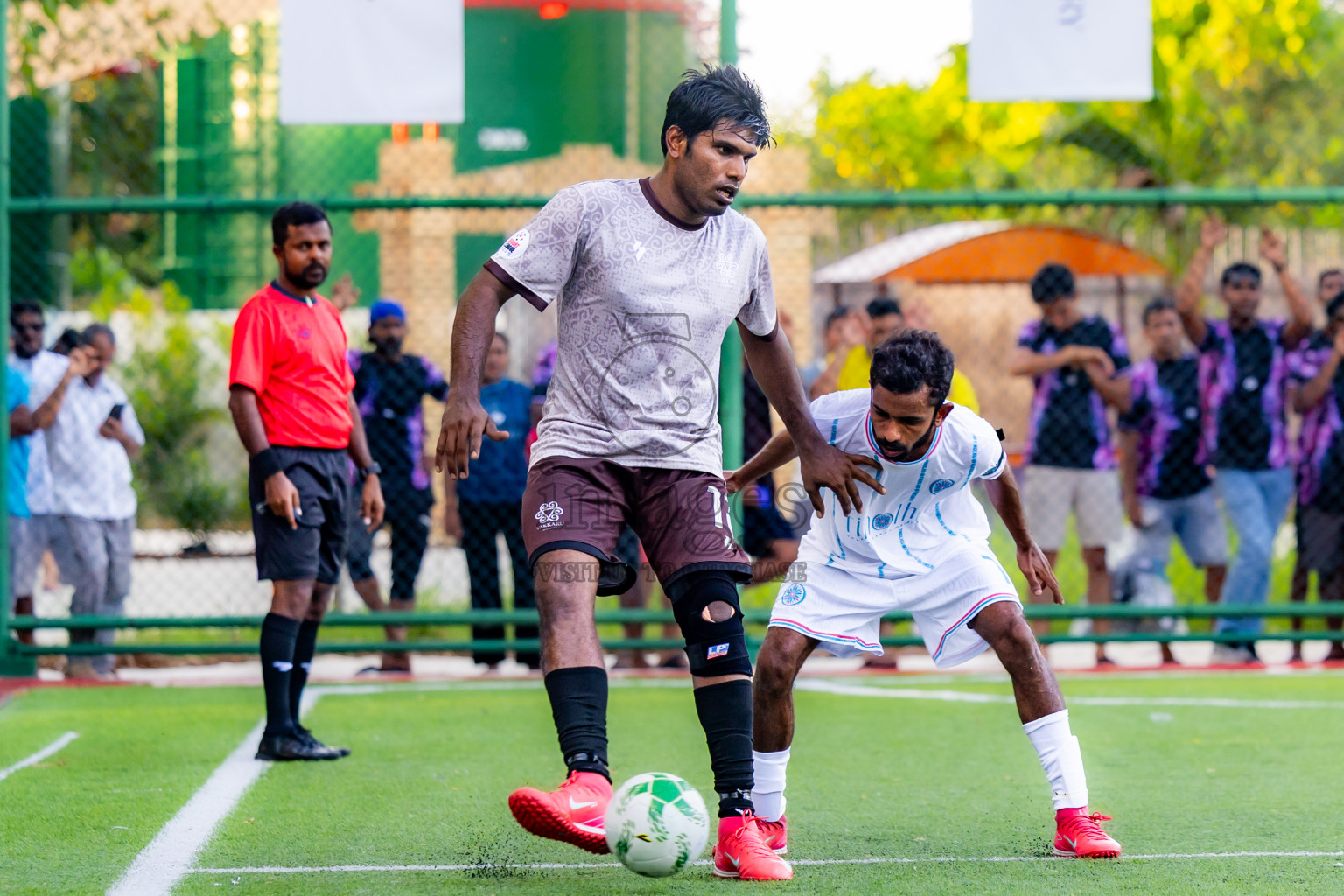 Vakkaru vs Finolhu in Day 1 of Resort League 2025 (Baa Zone) was held on Wednesday, 9th July 2025 in Avani+ Fares Maldives Resort, Baa Atoll, Maldives. Photos: Nausham Waheed / images.mv