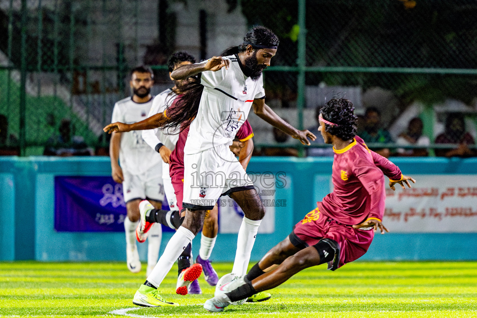 Ifhaams vs Comienzo fc in Semi Finals of Laamehi Dhiggaru Ekuveri Futsal Challenge 2025 was held on Sunday, 27th July 2025, at Dhiggaru Futsal Ground, Dhiggaru, Maldives Photos: Nausham Waheed  / images.mv