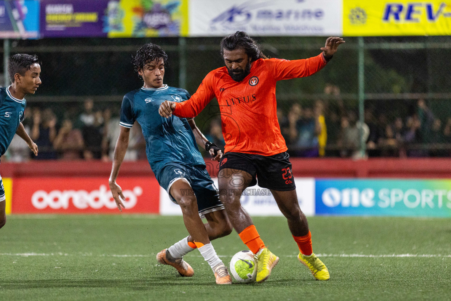 R Dhuvaafaru vs R Meedhoo in Day 8 of Golden Futsal Challenge 2024 was held on Monday, 22nd January 2024, in Hulhumale', Maldives Photos: Nausham Waheed / images.mv