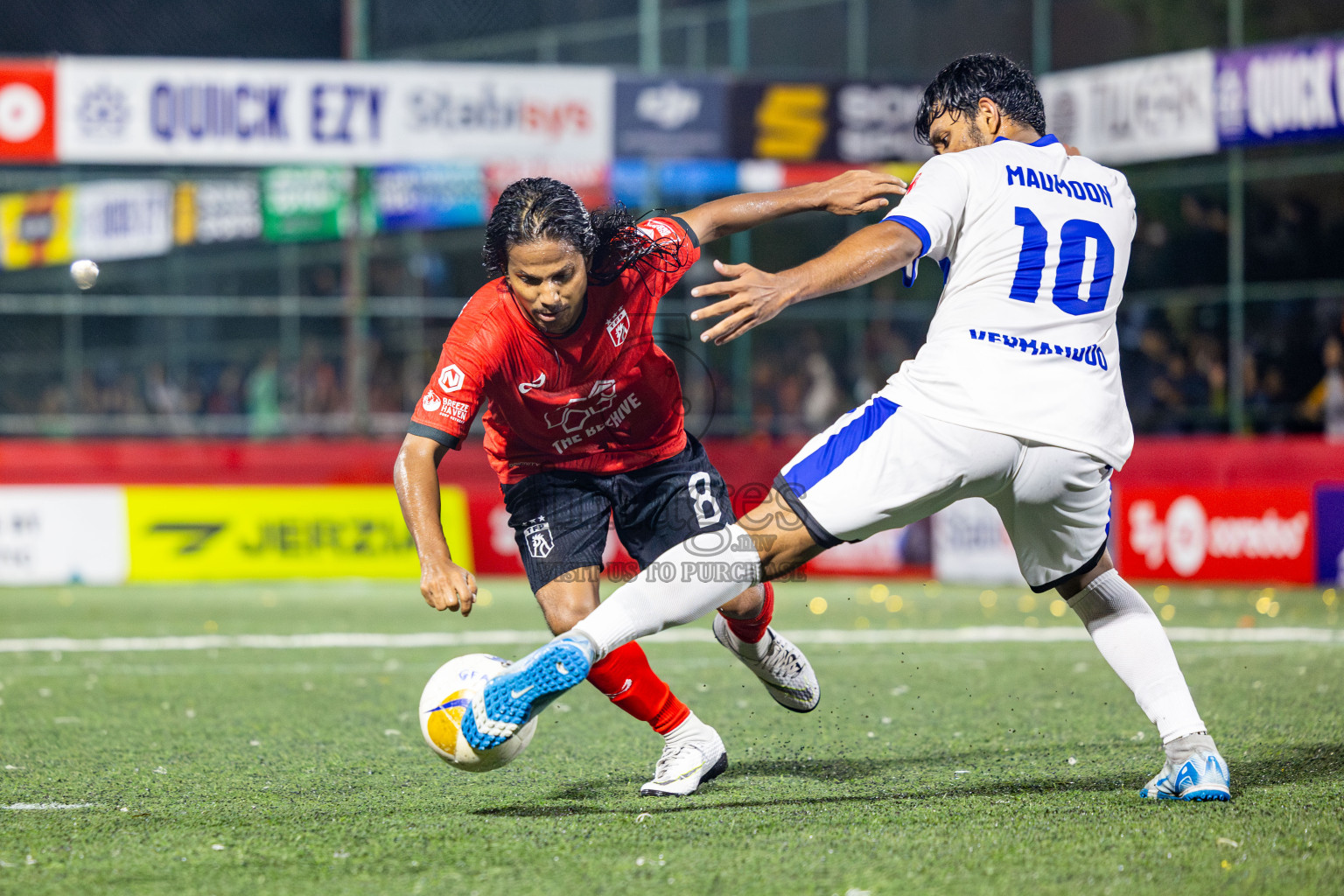 Th Thimarafushi VS Th Veymandoo in Atoll Round Semi-Final on Day 22 of Golden Futsal Challenge 2025 was held on Sunday , 26th January 2025, in Hulhumale', Maldives. Photos: Nausham Waheed / images.mv