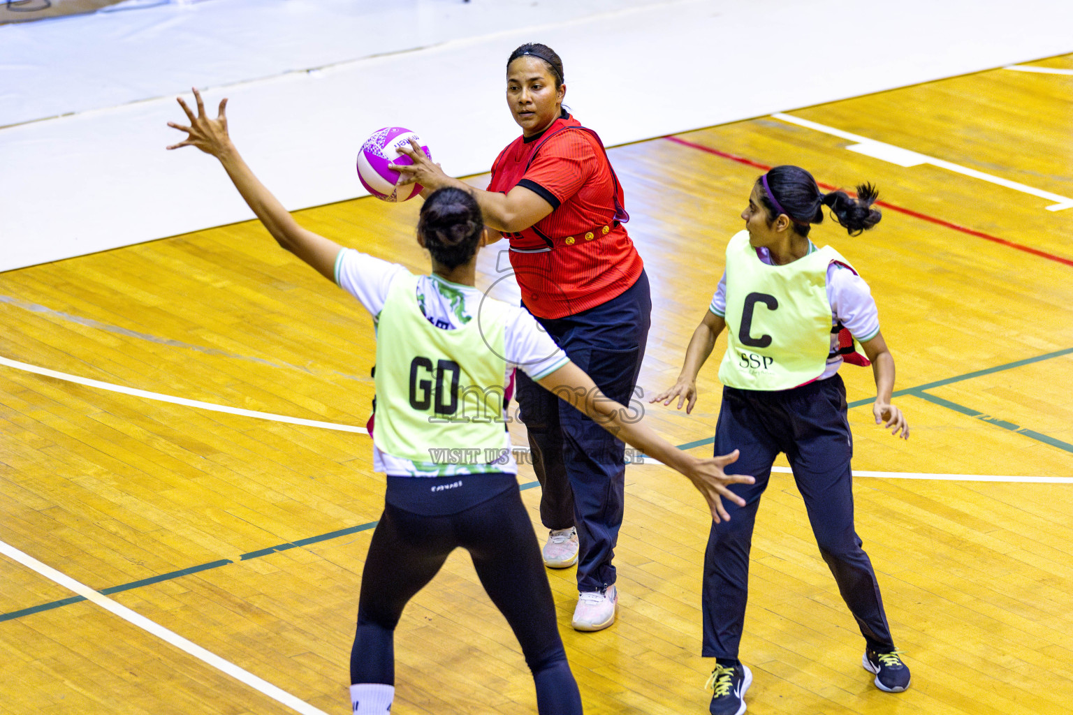 Club Matrix vs Club Green Streets in Division 1 of National Netball Tournament 2025 held in Ekuveni Netball Court at Male', Maldives on Saturday, 24th May 2025. Photos: Hassan Simah / images.mv