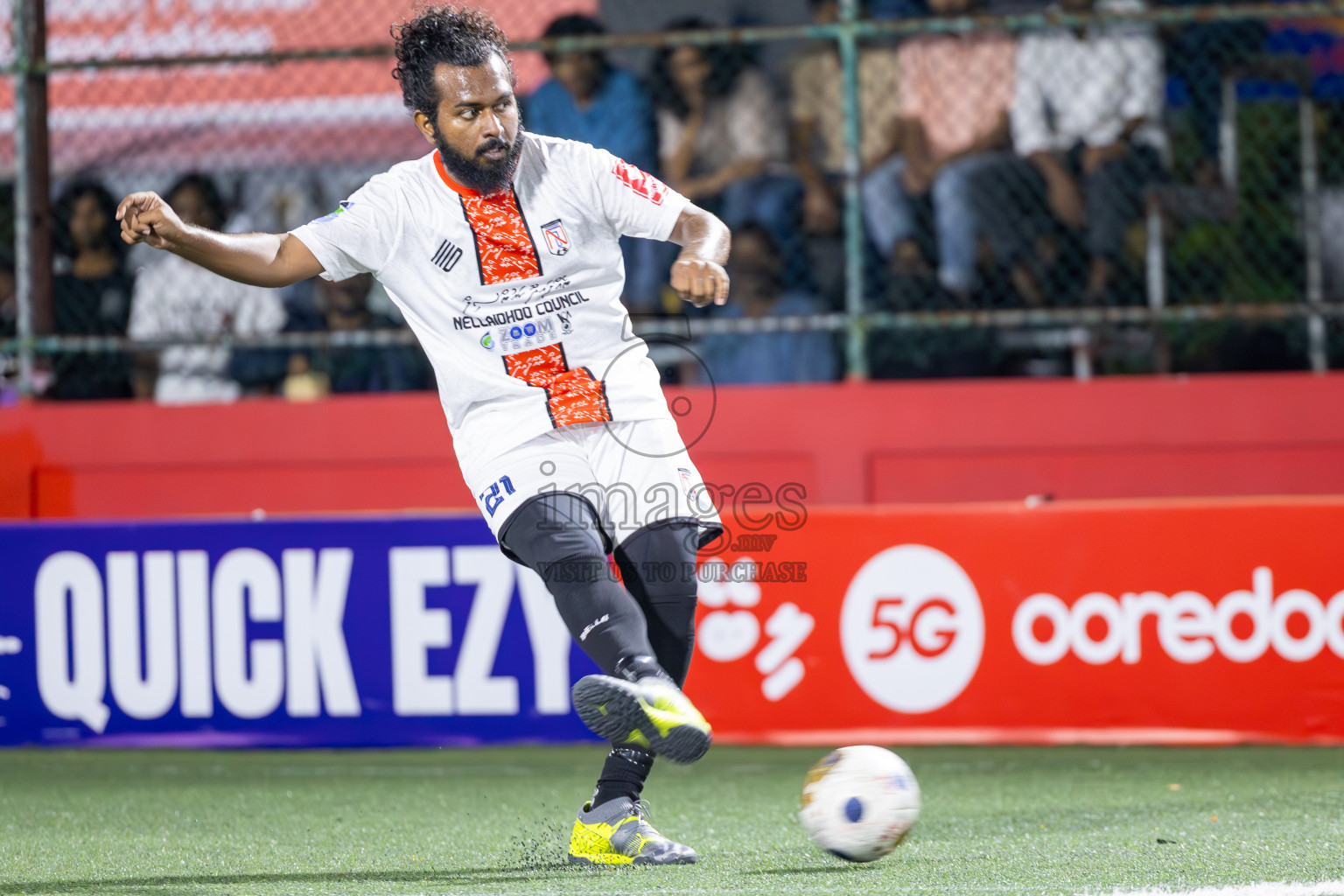HDh Nolhivaran vs HDh Nellaidhoo in Day 5 of Golden Futsal Challenge 2025 on Thursday, 9th January 2025, in Hulhumale', Maldives
Photos: Ismail Thoriq / images.mv