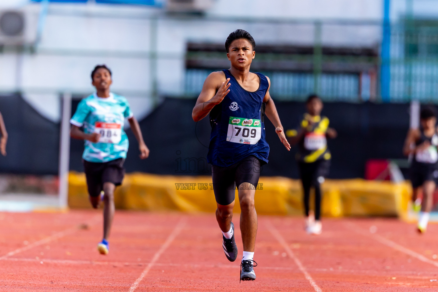 Day 5 of Inter-school Athletics Championship 2025 held in Ekuveni Synthetic Track, Male', Maldives on Saturday, 11th October 2025. Photos by: Nausham Waheed / Images.mv