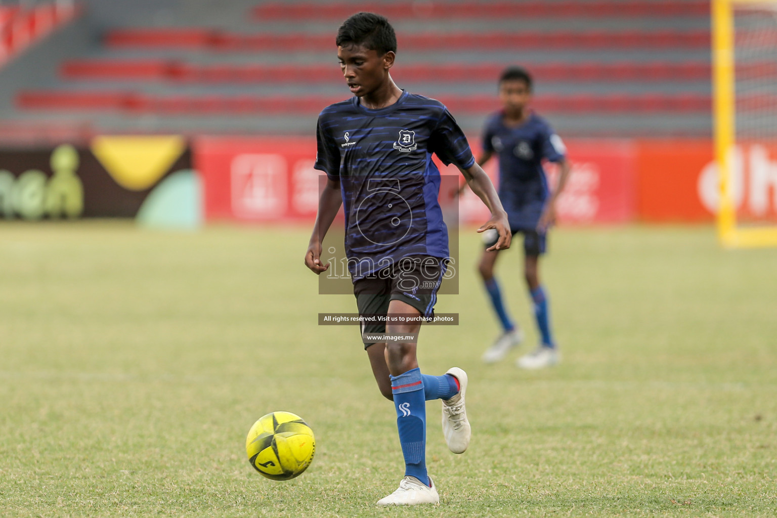 Dharumavantha School vs LH.EDU.CENTRE in MAMEN Inter School Football Tournament 2019 (U13) in Male, Maldives on 15th April 2019
