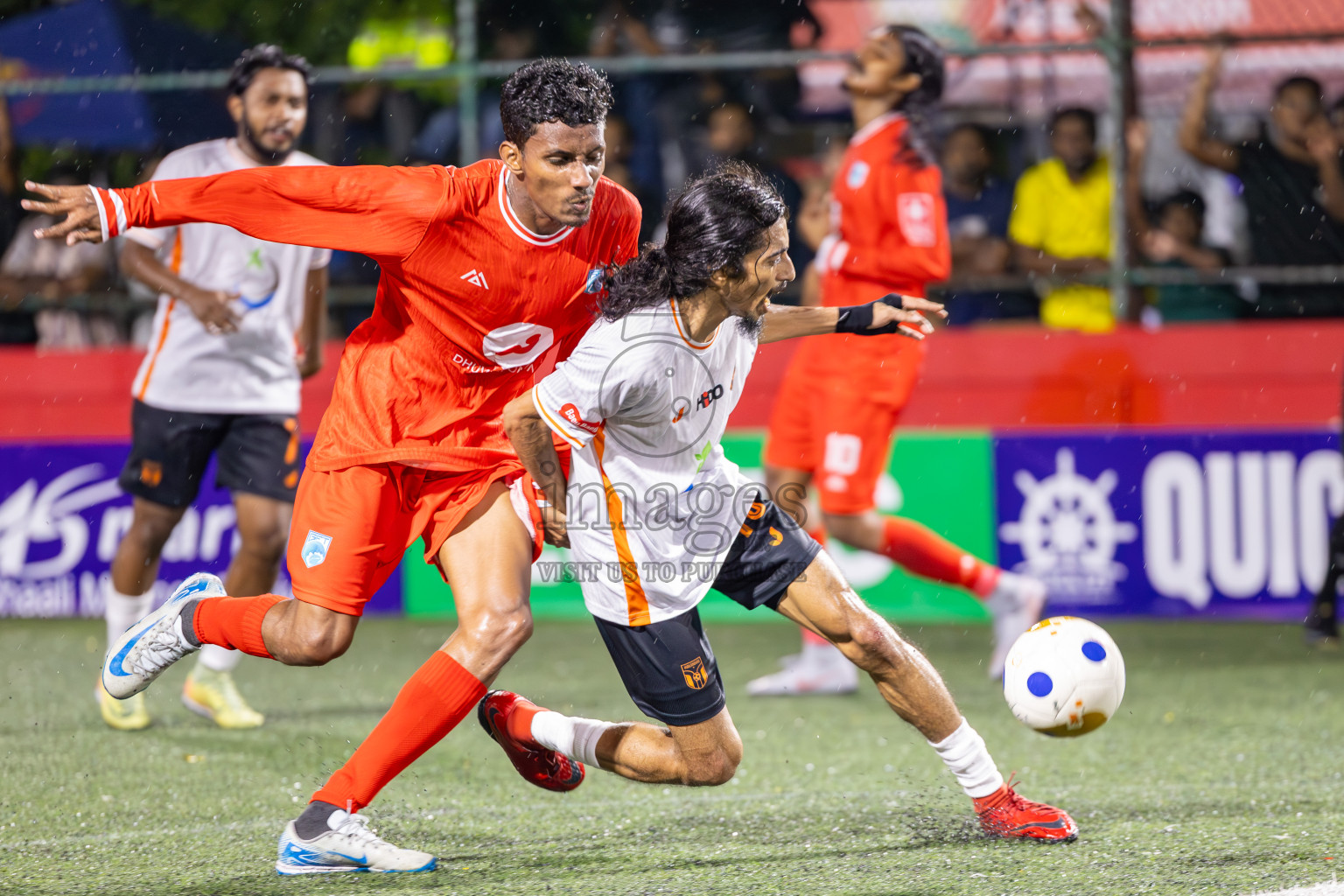 Th Gaadhiffushi vs Th Hirilandhoo  in Day 6 of Golden Futsal Challenge 2025 on Friday, 6th January 2025, in Hulhumale', Maldives
Photos: Ismail Thoriq / images.mv