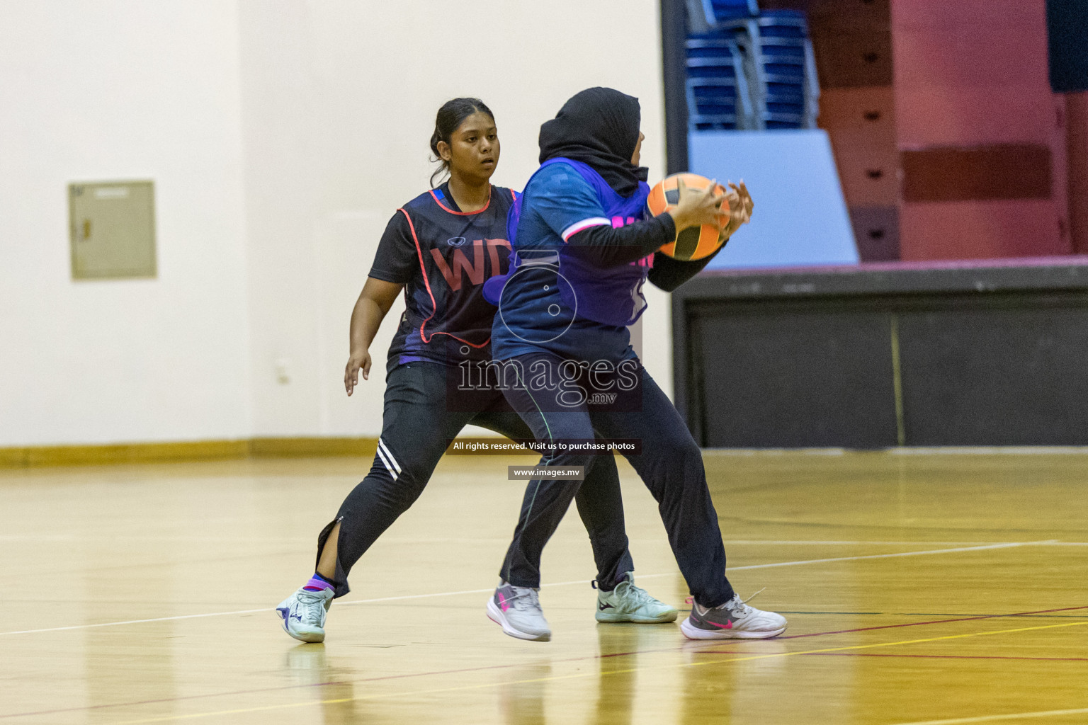 Xenith Sports Club vs Youth United Sports Club in the Milo National Netball Tournament 2022 on 18 July 2022, held in Social Center, Male', Maldives. Photographer: Shuu, Hassan Simah / Images.mv