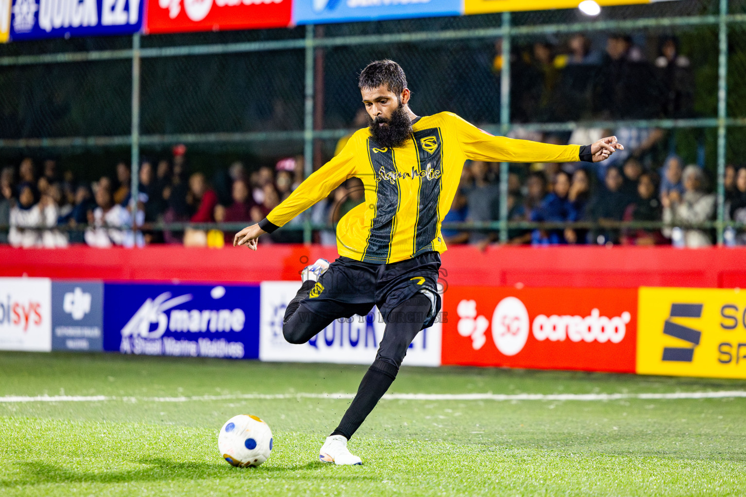 HA Dhidhdhoo vs Hdh Vashafaru in Day 5 of Golden Futsal Challenge 2025 on Thursday, 9th January 2025, in Hulhumale', Maldives Photos: Nausham waheed / images.mv