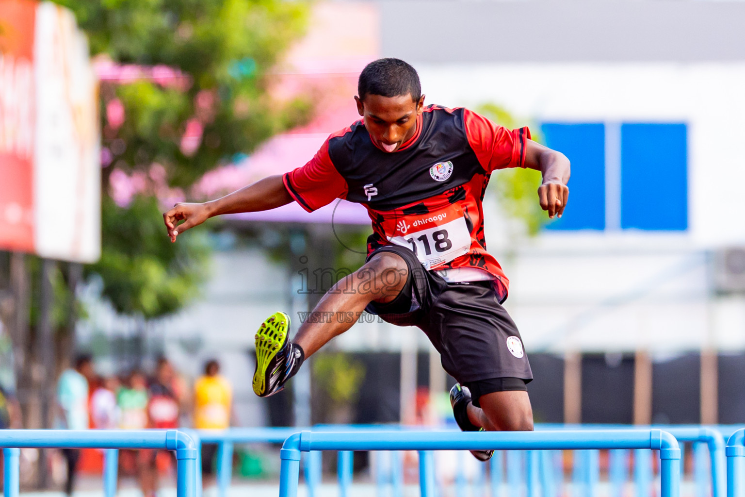 Day 5 of Inter-school Athletics Championship 2025 held in Ekuveni Synthetic Track, Male', Maldives on Saturday, 11th October 2025. Photos by: Nausham Waheed / Images.mv